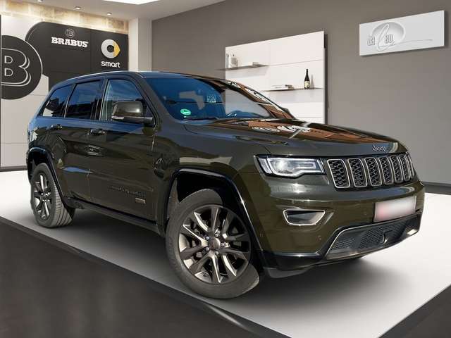 Jeep Grand Cherokee 3.0 CRD Limited Schiebedach Luft