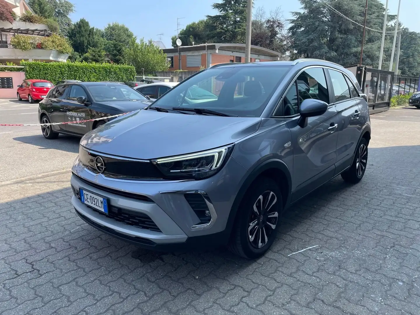 Opel Crossland 1.2 Turbo 12V 110 CV Start&Stop Elegance Grigio - 1