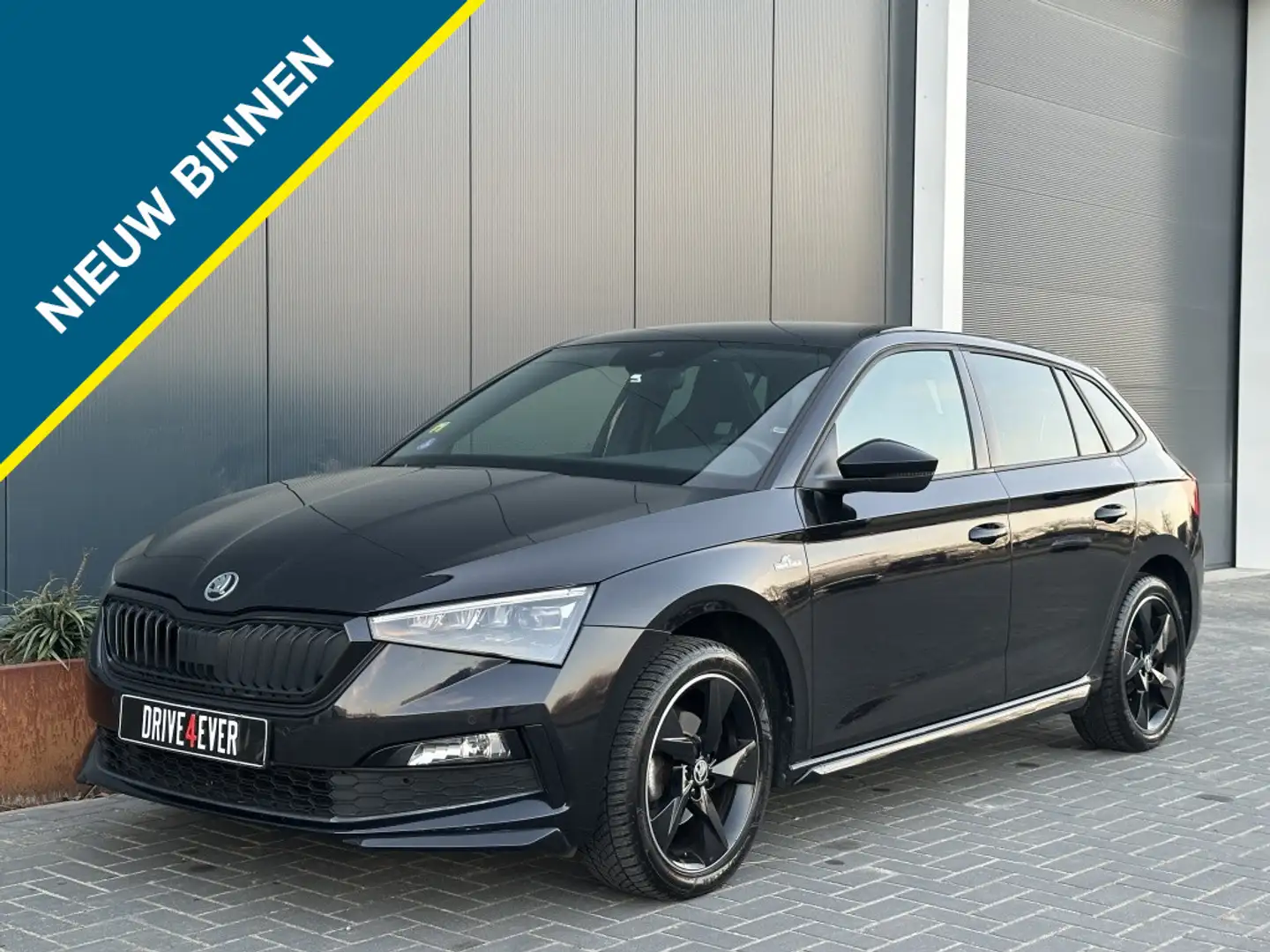 Skoda Scala 1.0 TSI MONTE-CARLO DSG M2022 PANO NAVI VIRTUAL CA Negro - 1