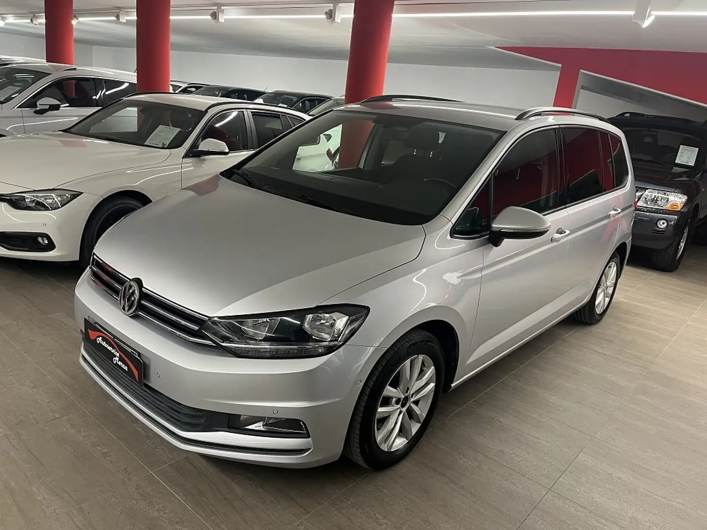 Volkswagen Touran TDI DSG  7posti Argento - 1