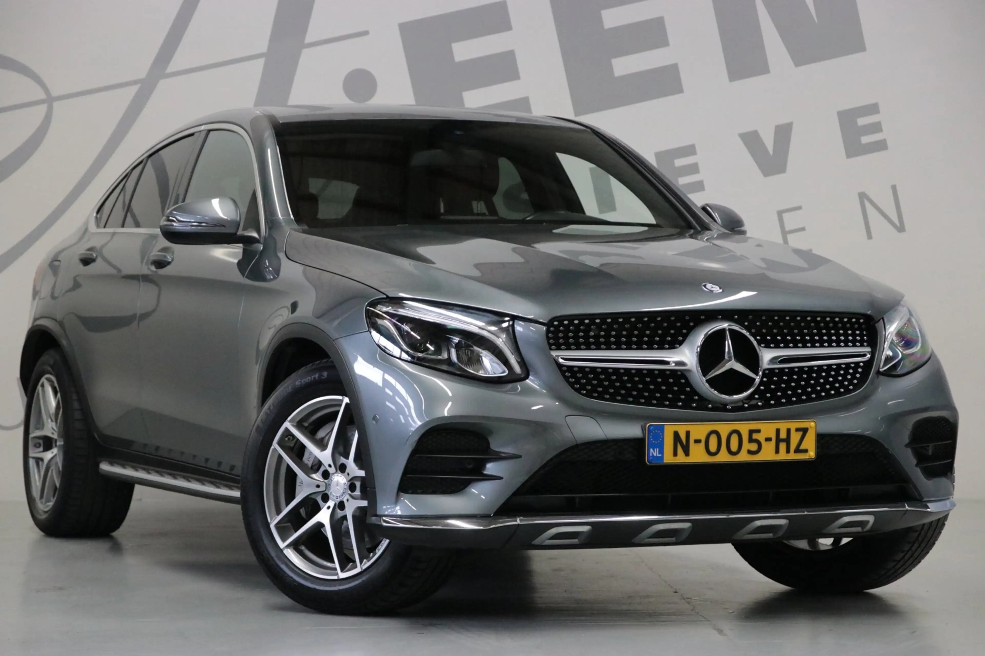 Mercedes-Benz GLC 250 Coupé 4MATIC/ AMG-line/ Trekhaak/ Achteruitrijcame — photo 4