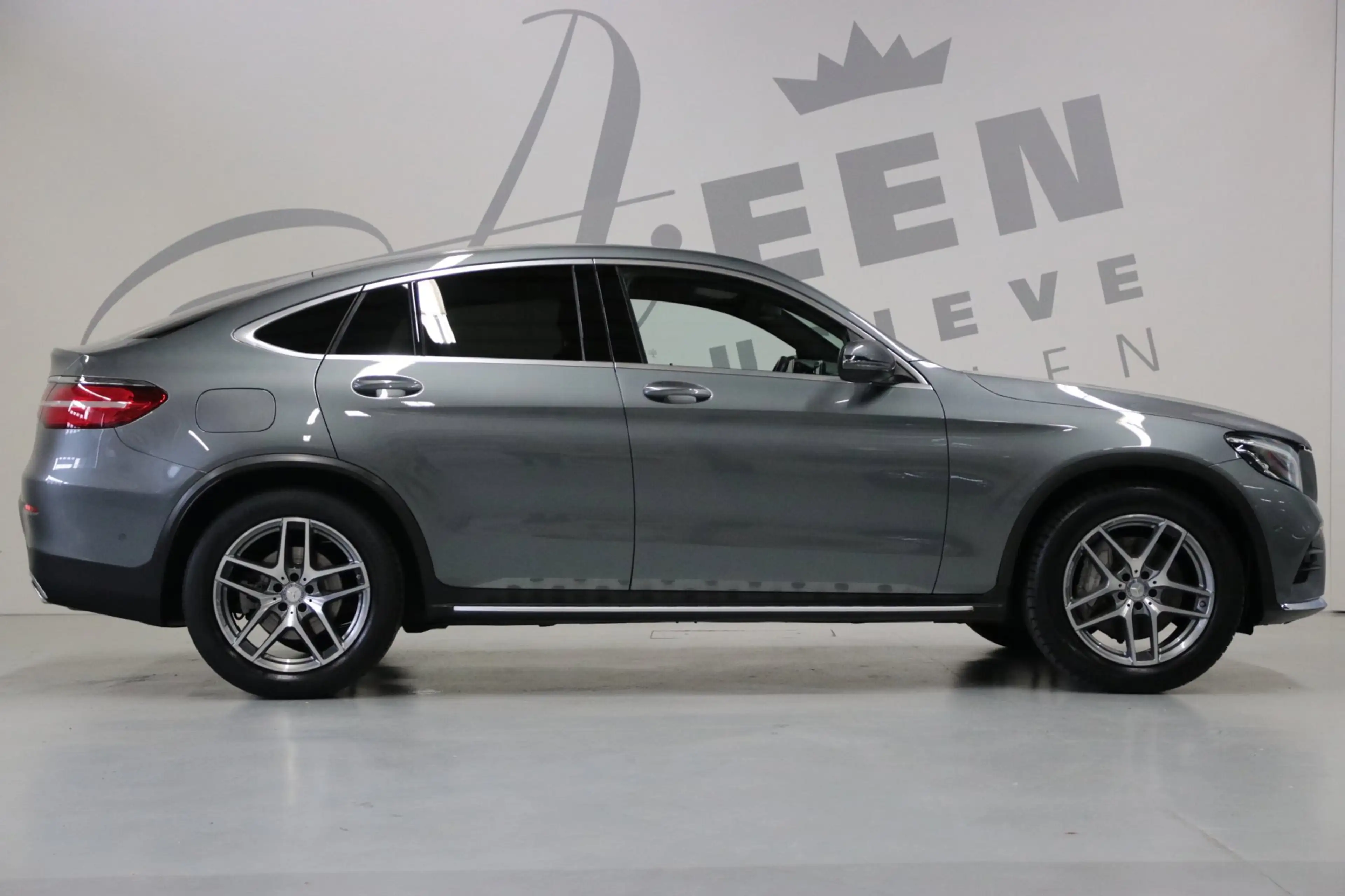 Mercedes-Benz GLC 250 Coupé 4MATIC/ AMG-line/ Trekhaak/ Achteruitrijcame — photo 11