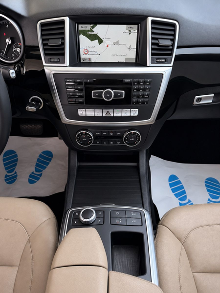 Mercedes-Benz ML 250 CDI BlueTec *AHK*LEDER*NAVI*PANORAMADACH* — photo 14