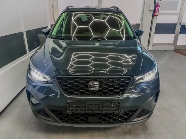 Seat Arona view 2