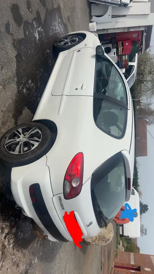 Peugeot 206 + 1.4 HDi 70ch FAP BLUE LION Active