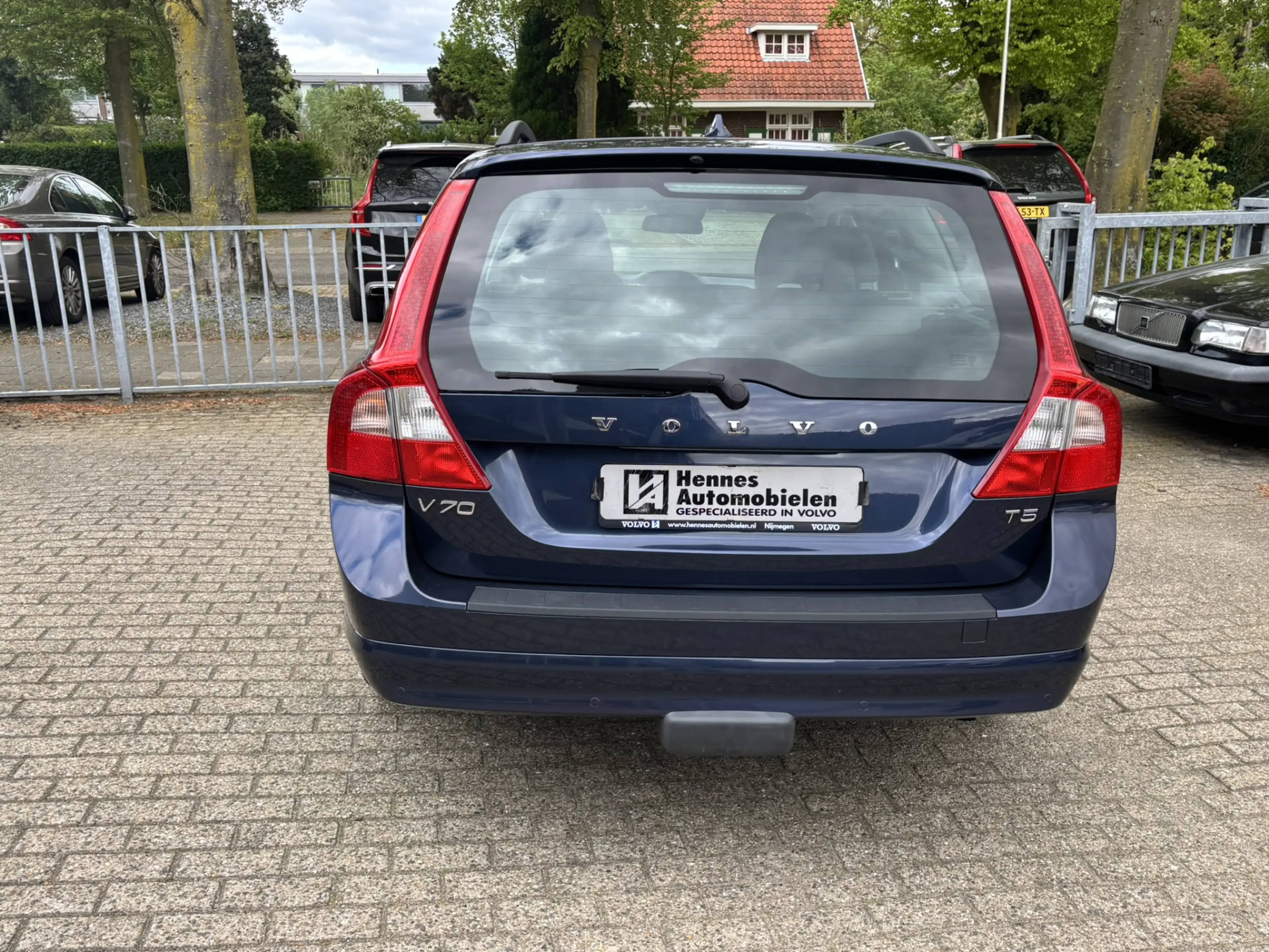 Volvo V70 2.0 T5 213pk 5 Cilinder! Aut Xenon Carplay — photo 10