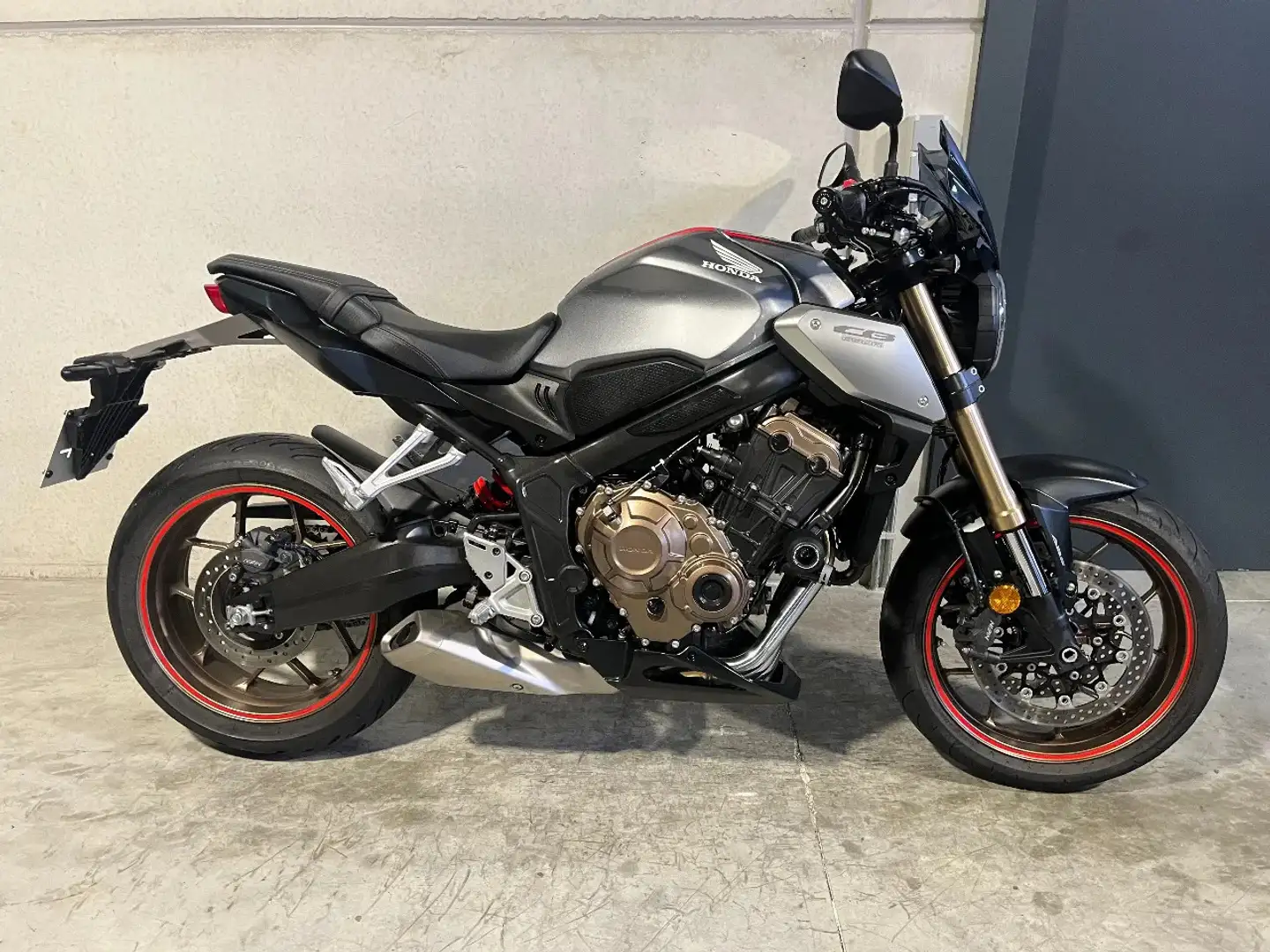 Honda CB 650 CB650R neo-retro naked met extra's - 2