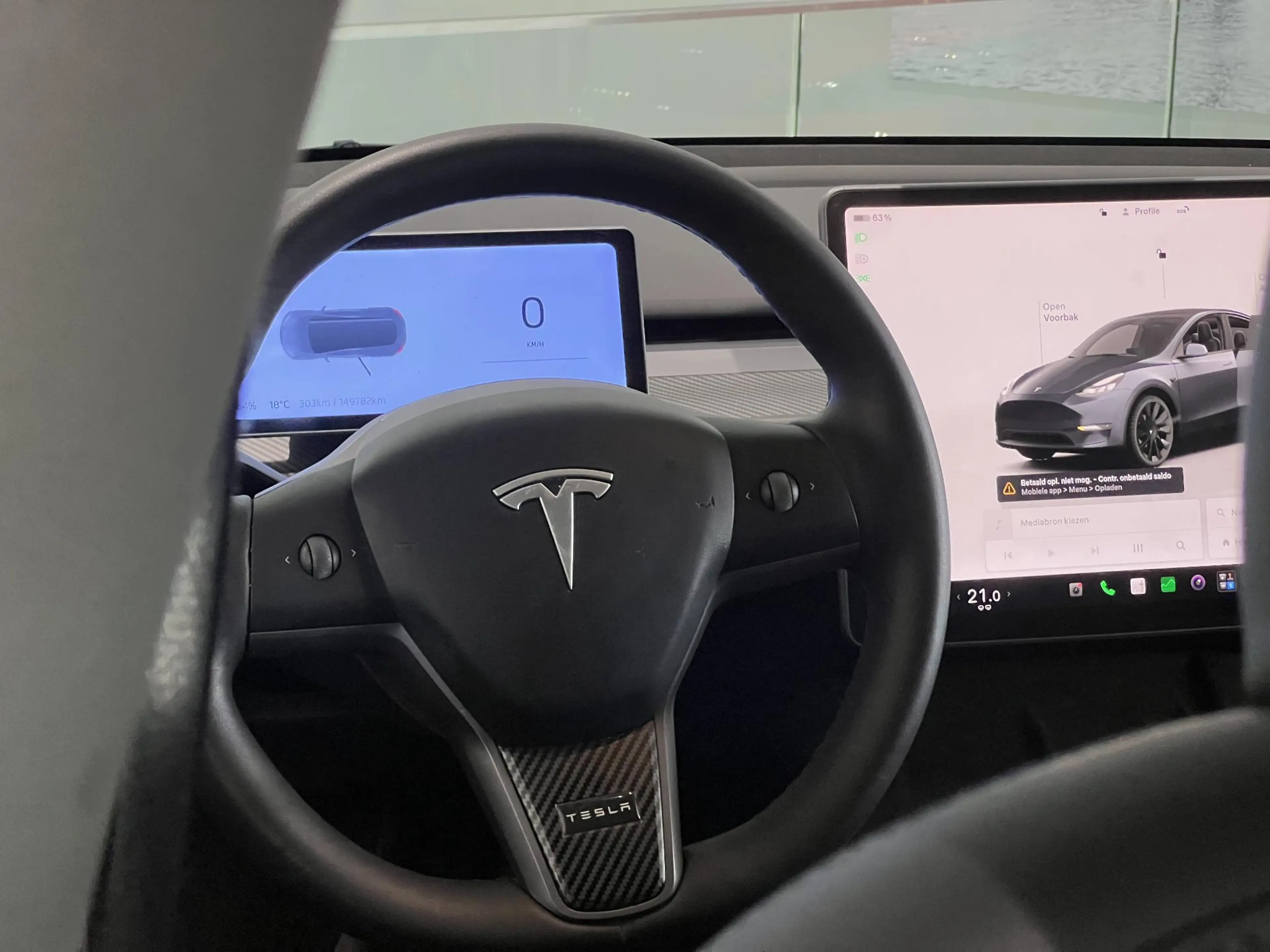 Tesla Model Y Long Range AWD 75 kWh — photo 6