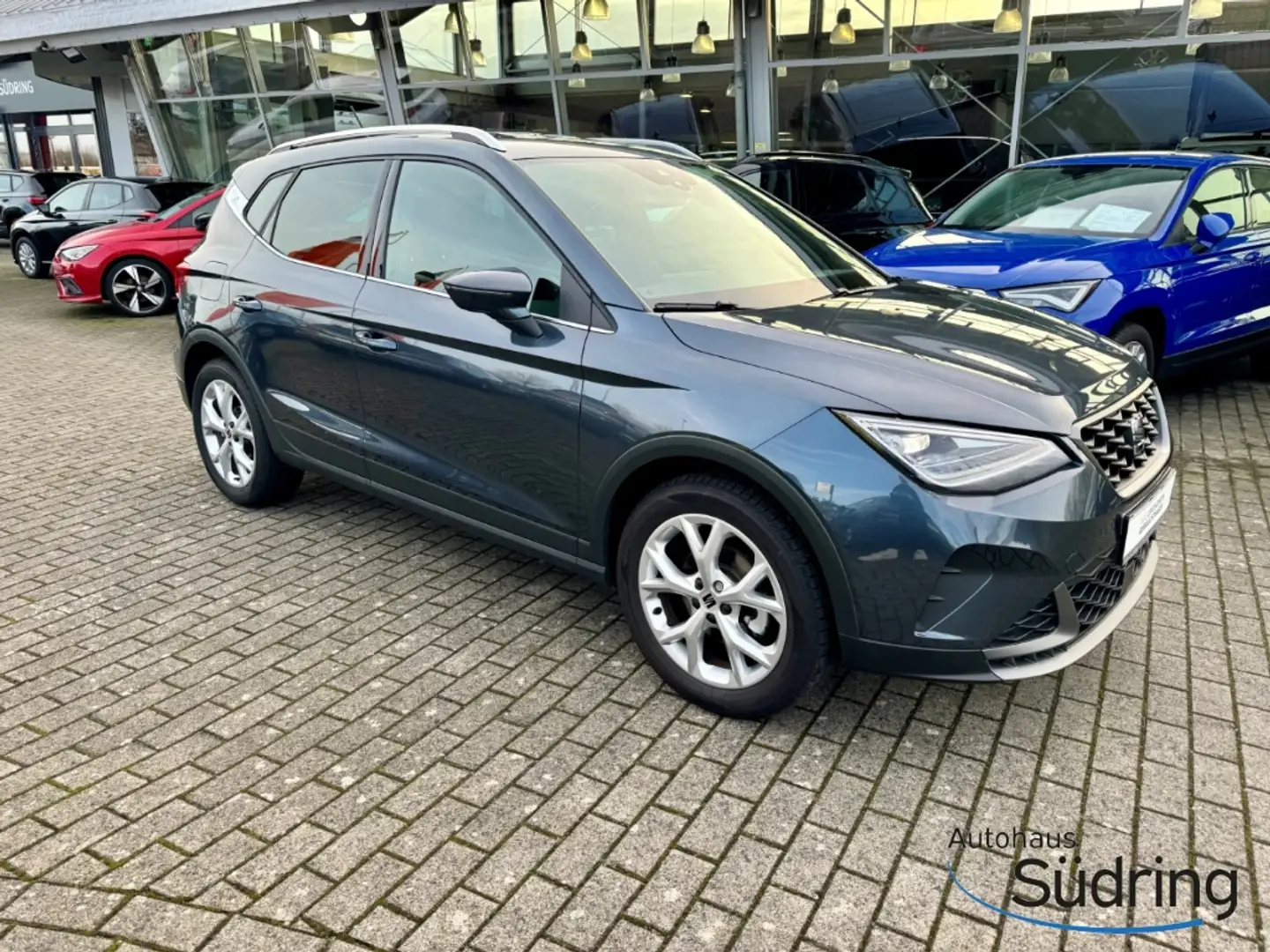 SEAT Arona 1,0 TSI FR Navi LED ACC FULL LINK Grau - 2