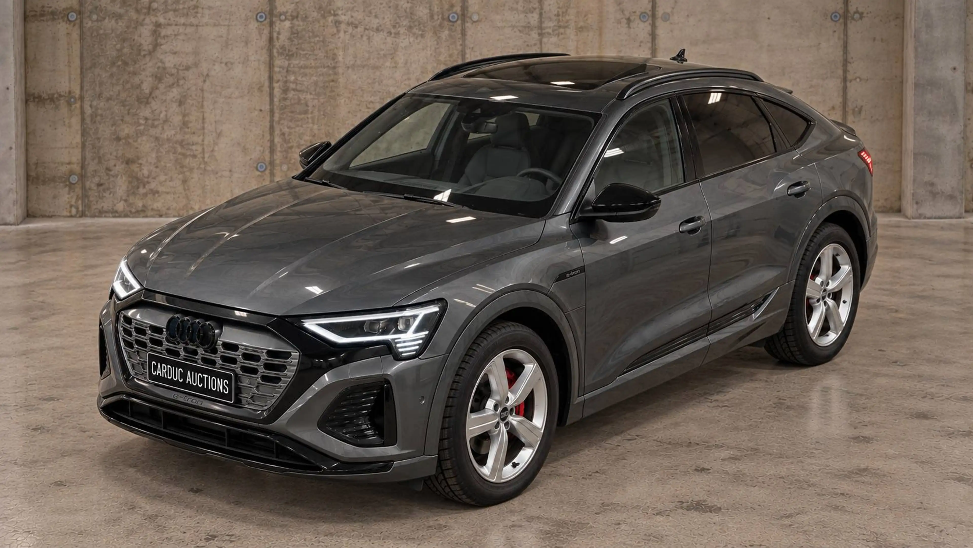 Audi Q8 e-tron Q8 e-tron Sportback 55 quattro S line — photo 3