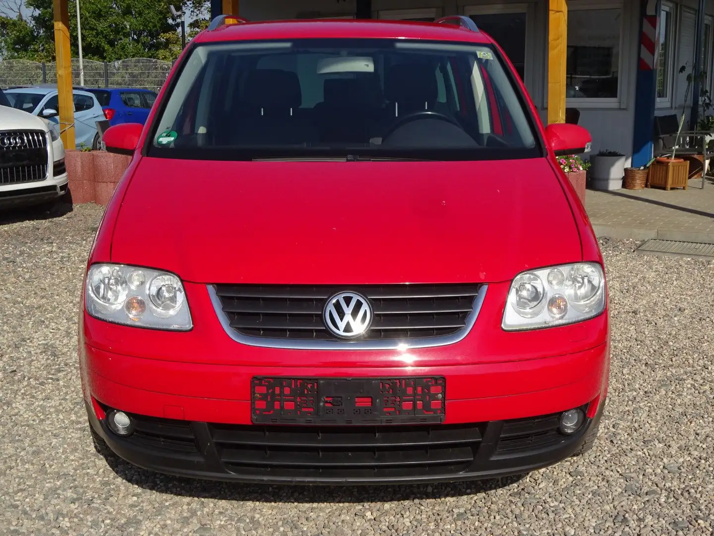 Volkswagen Touran 1.6 FSI Highline Rot - 2