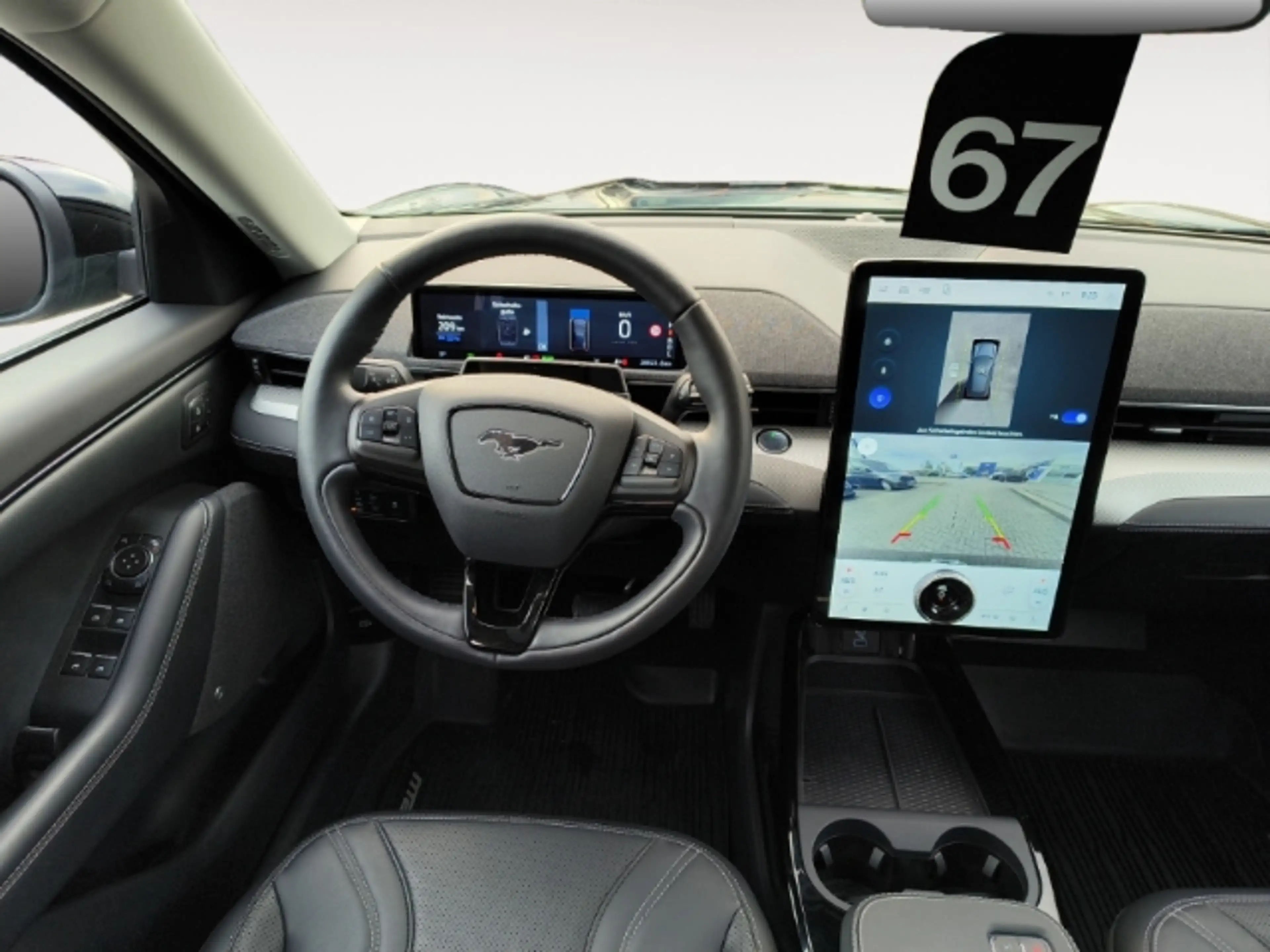 Ford Mustang Mach-E PANO-RFK 360°-LEDER-TOUCH-KEYLES- — photo 11