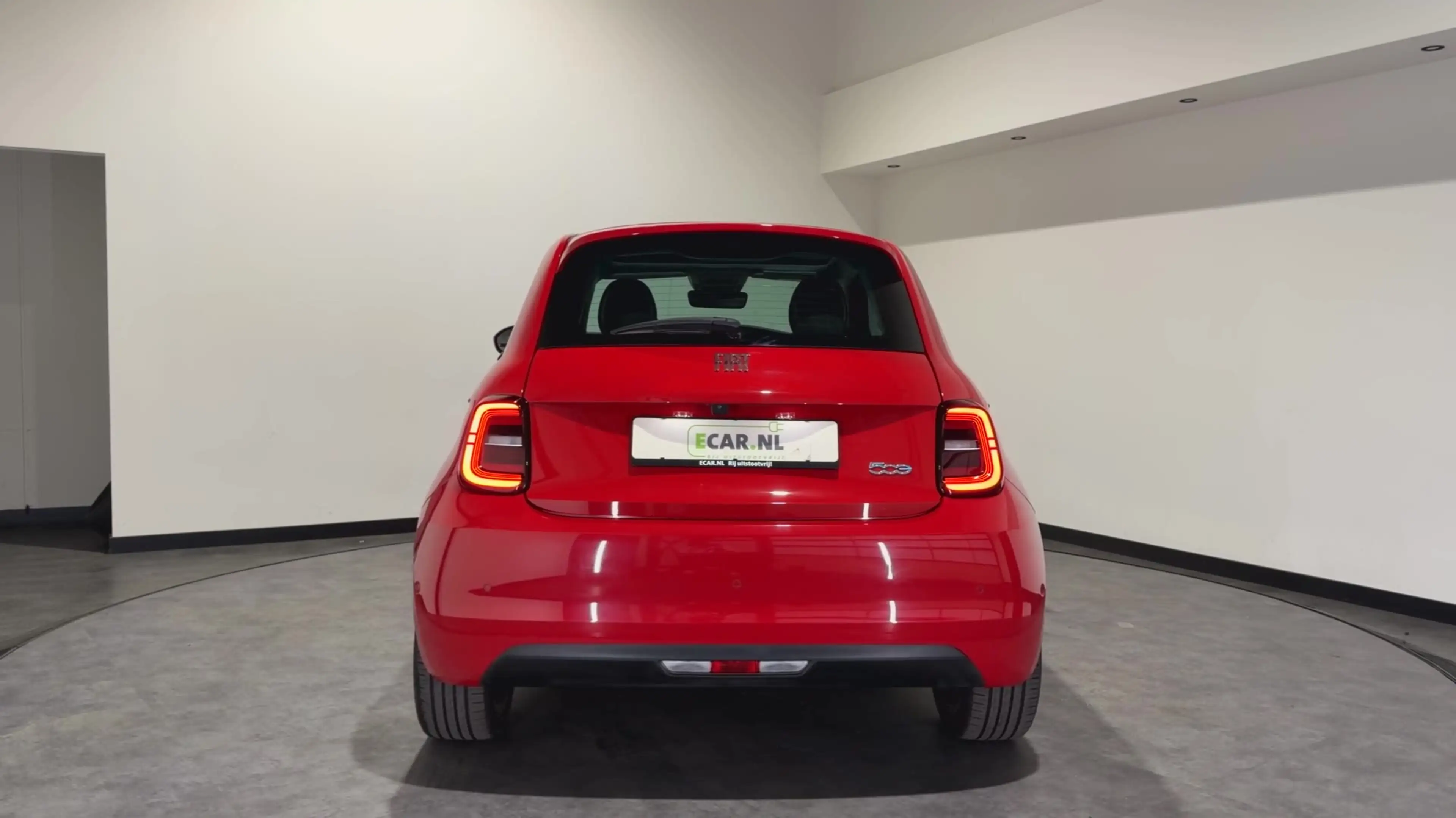 Fiat 500 La Prima 42 kWh | Luxe Leder | ACC | Keyless | Pan — photo 4