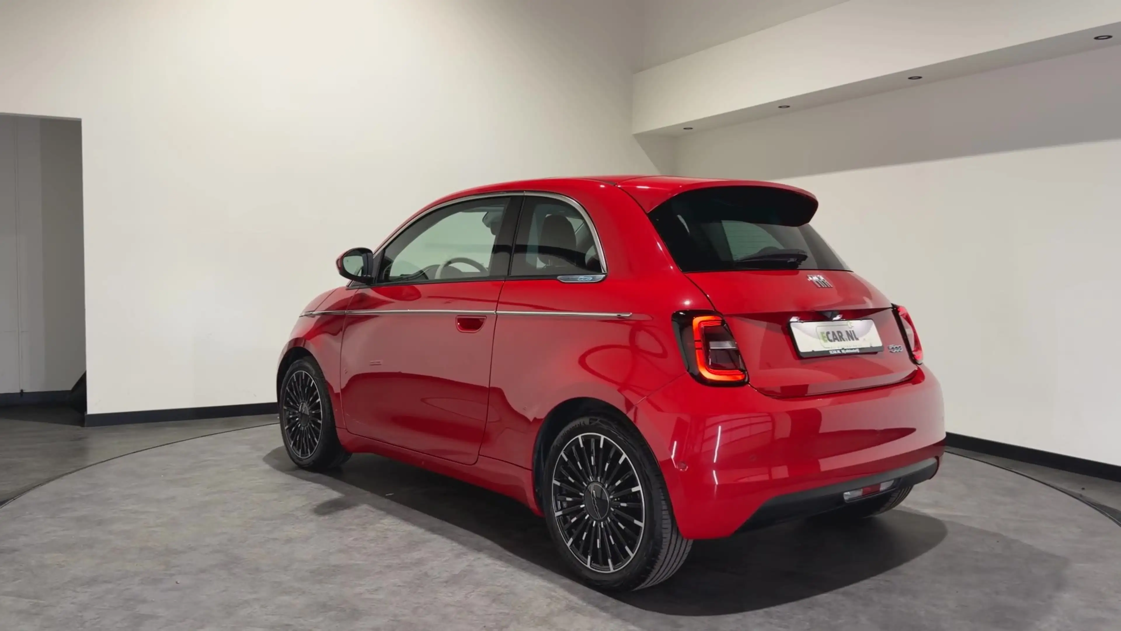 Fiat 500 La Prima 42 kWh | Luxe Leder | ACC | Keyless | Pan — photo 5