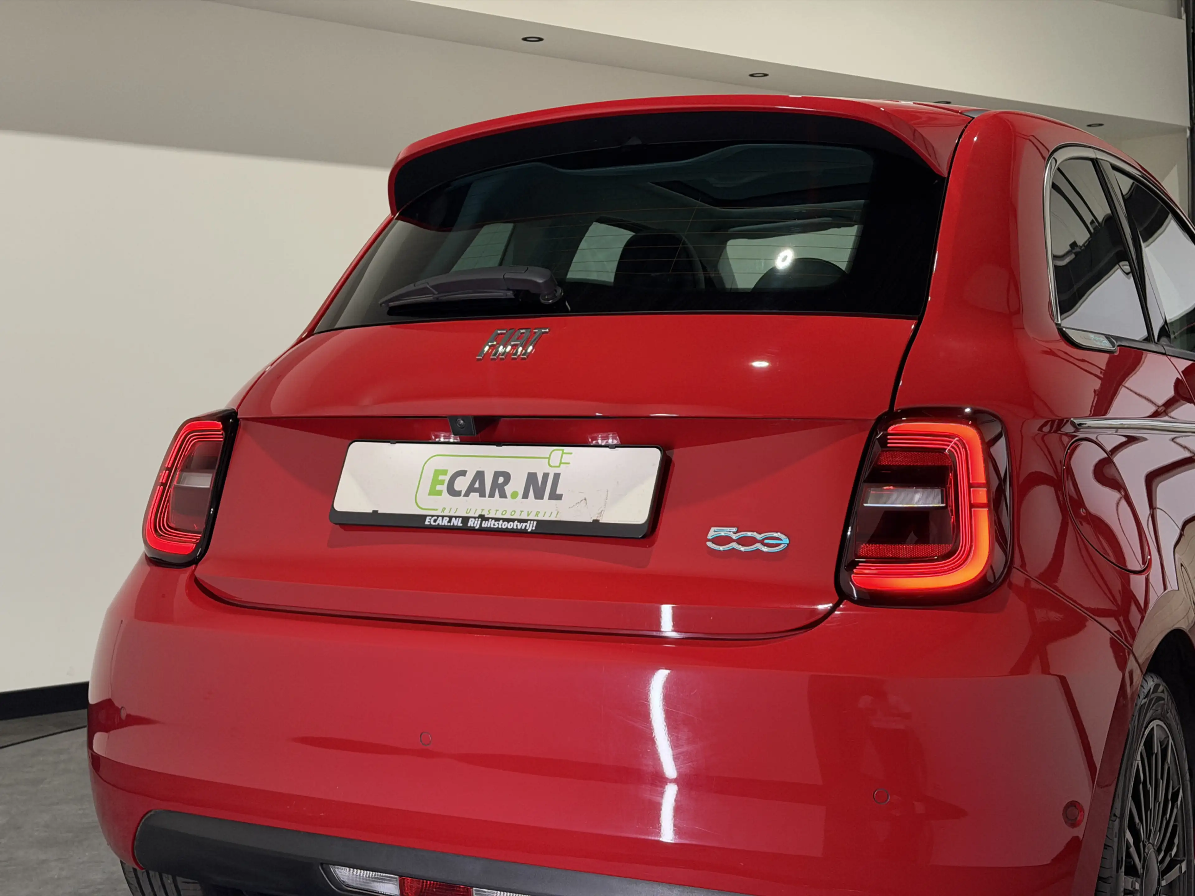 Fiat 500 La Prima 42 kWh | Luxe Leder | ACC | Keyless | Pan — photo 10