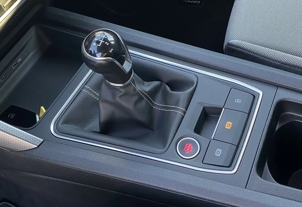 SEAT Leon Style 2.0 TDI 116CV, миниатюра 16