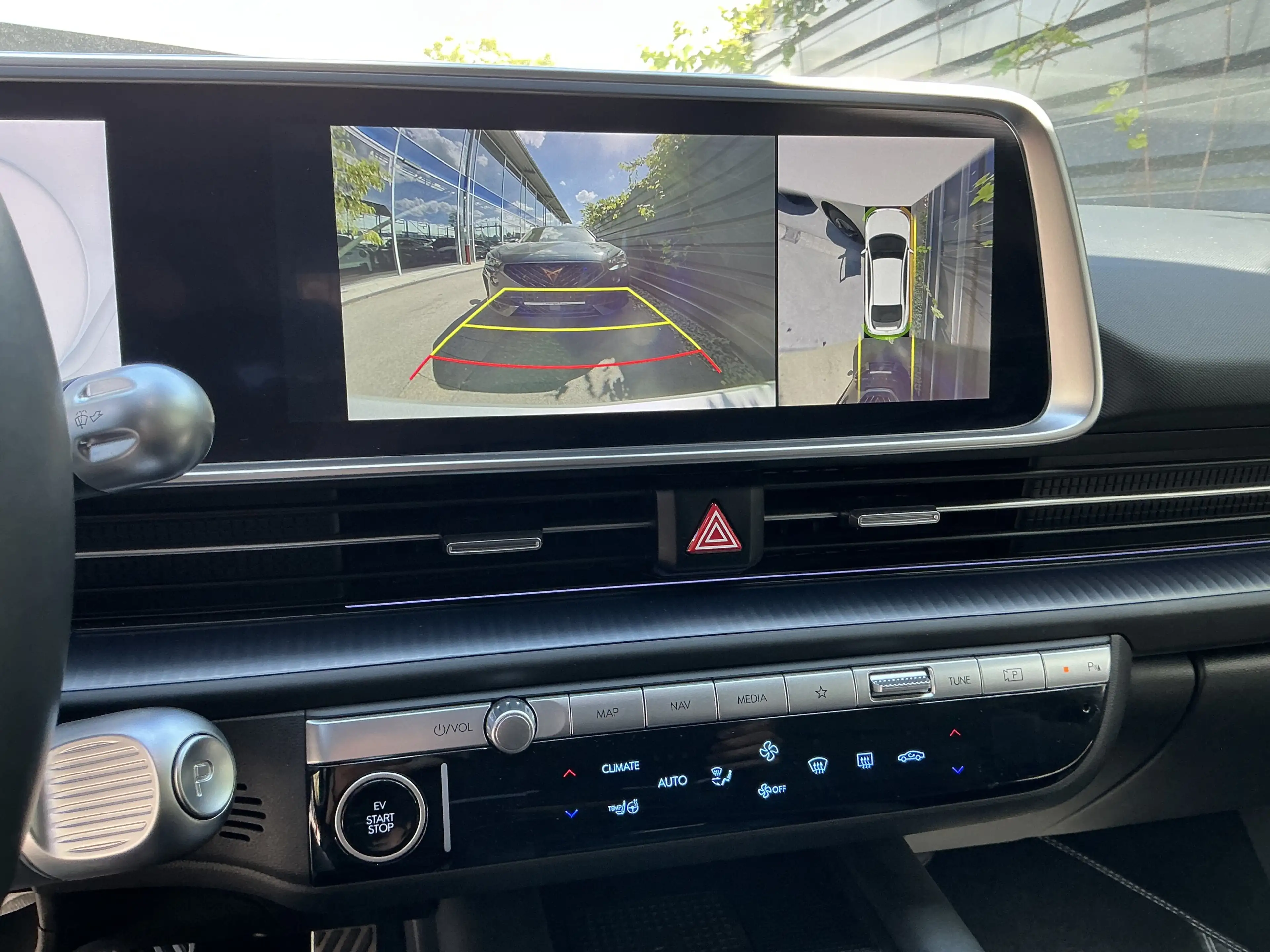 Hyundai IONIQ 6 First Edition Leder Pano BOSE ACC 4WD — photo 12
