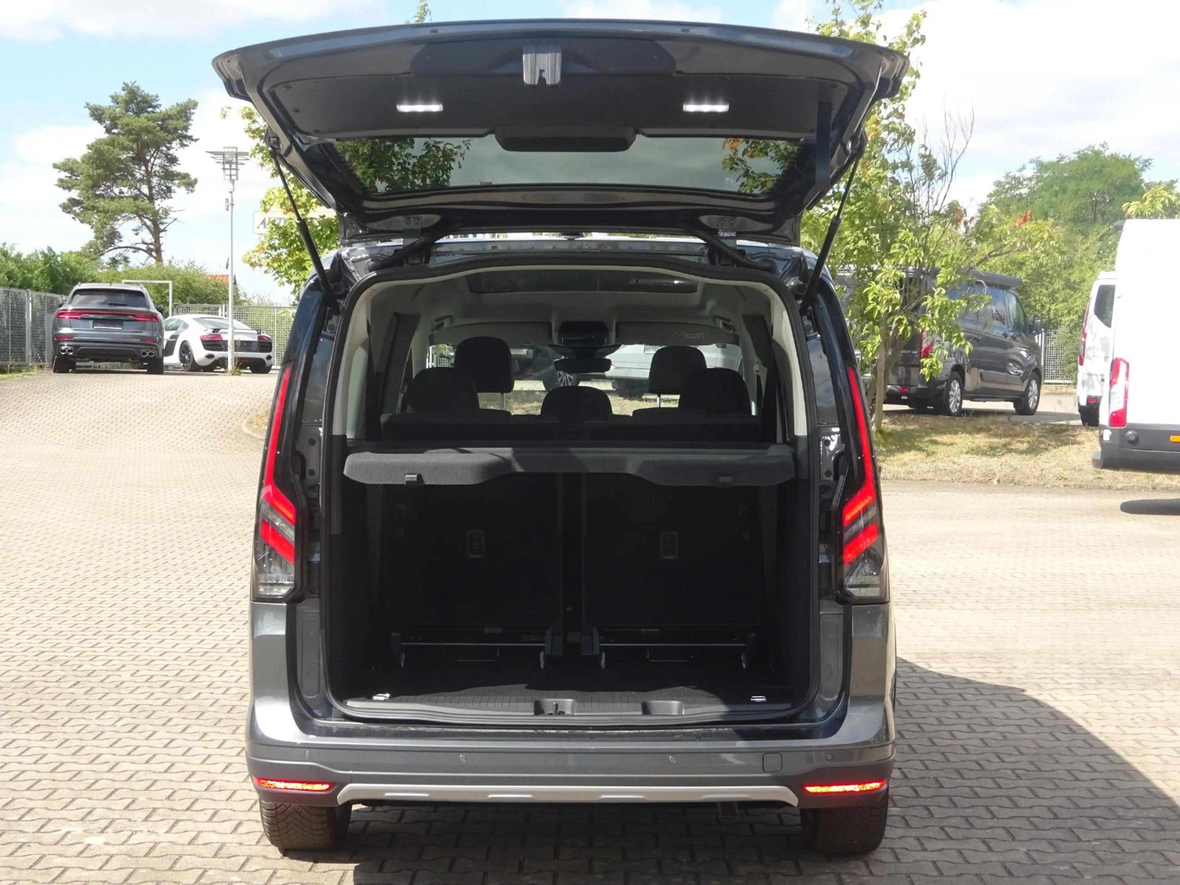 Ford Grand Tourneo Connect Active AWD Stndhz AGR-Sitz — photo 5