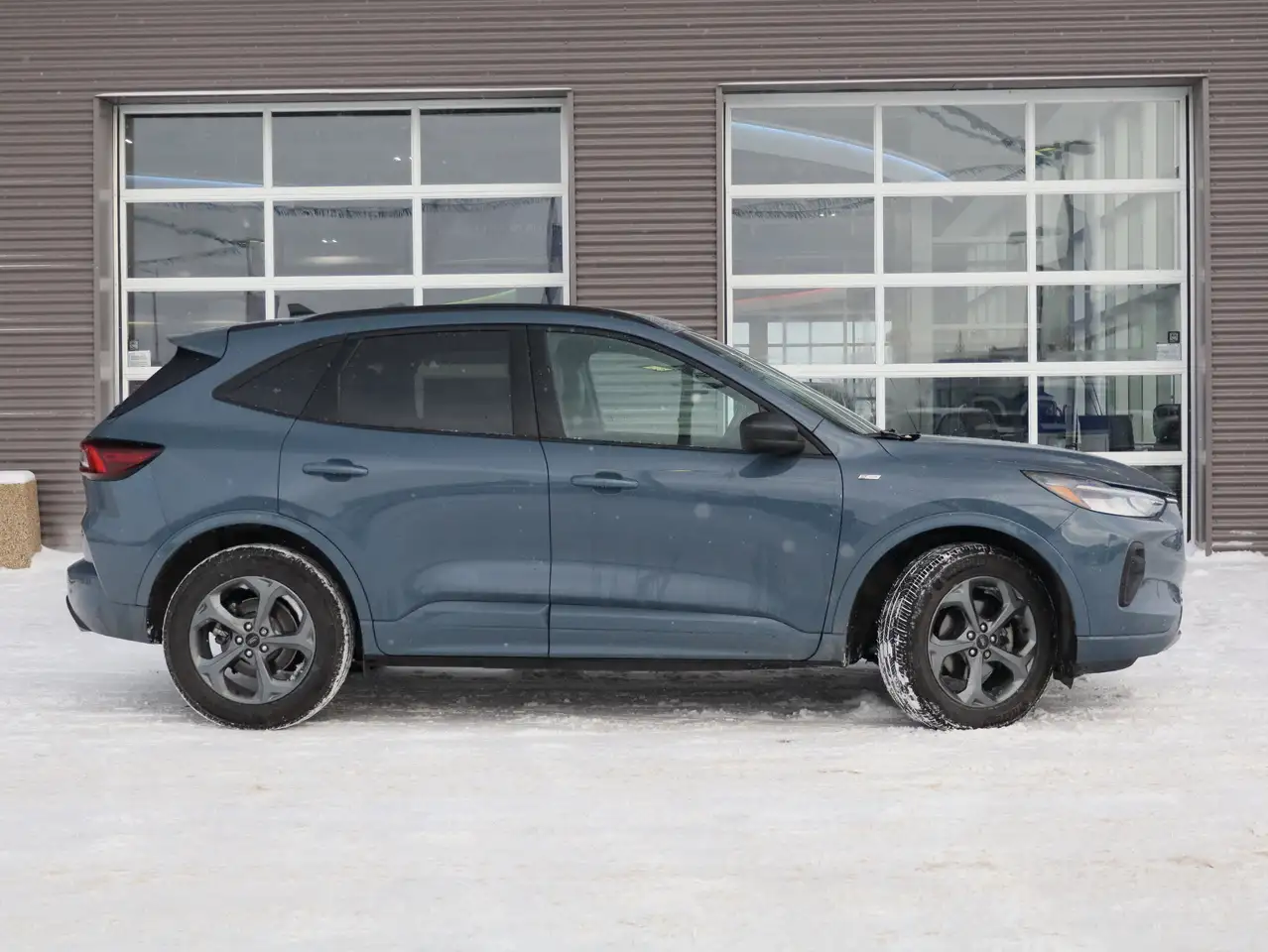 Ford Escape снимка Ford Escape