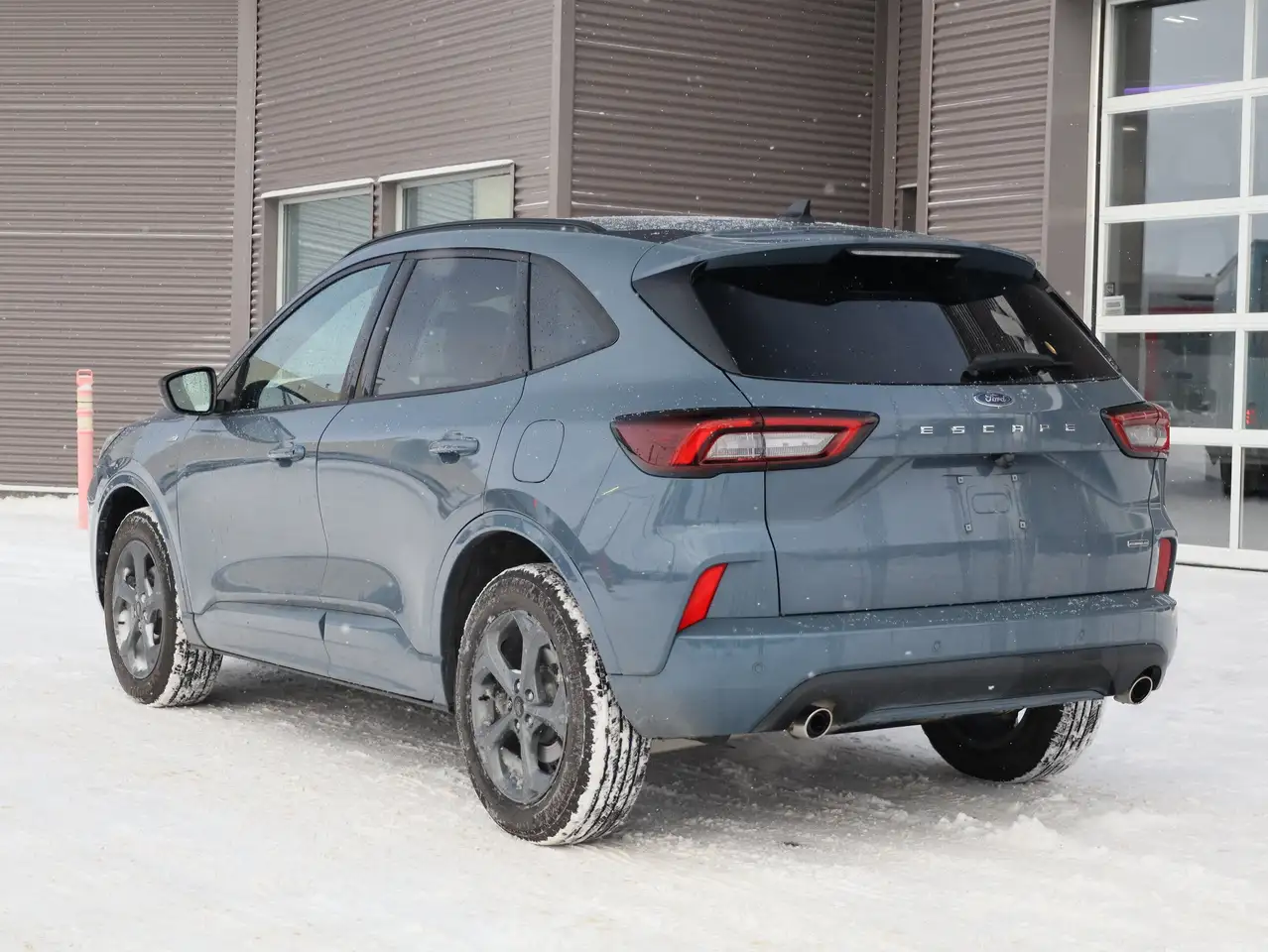 Ford Escape снимка Ford Escape