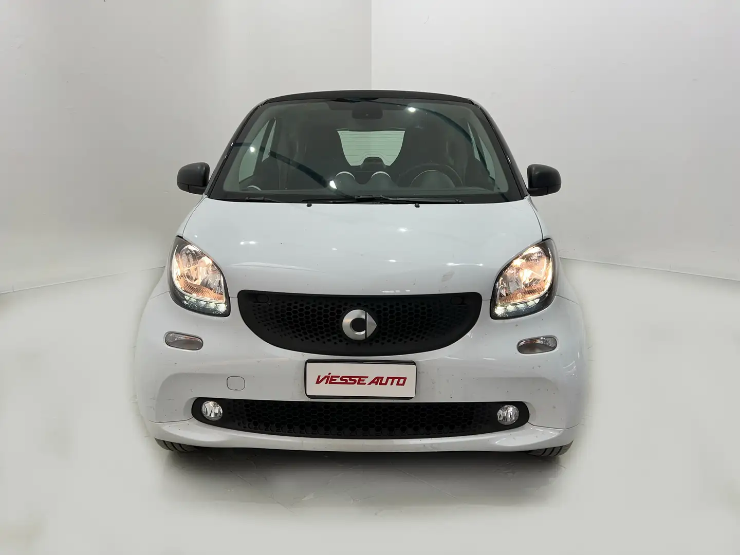 smart forTwo Fortwo 1.0 Youngster 71cv twinamic Fehér - 2