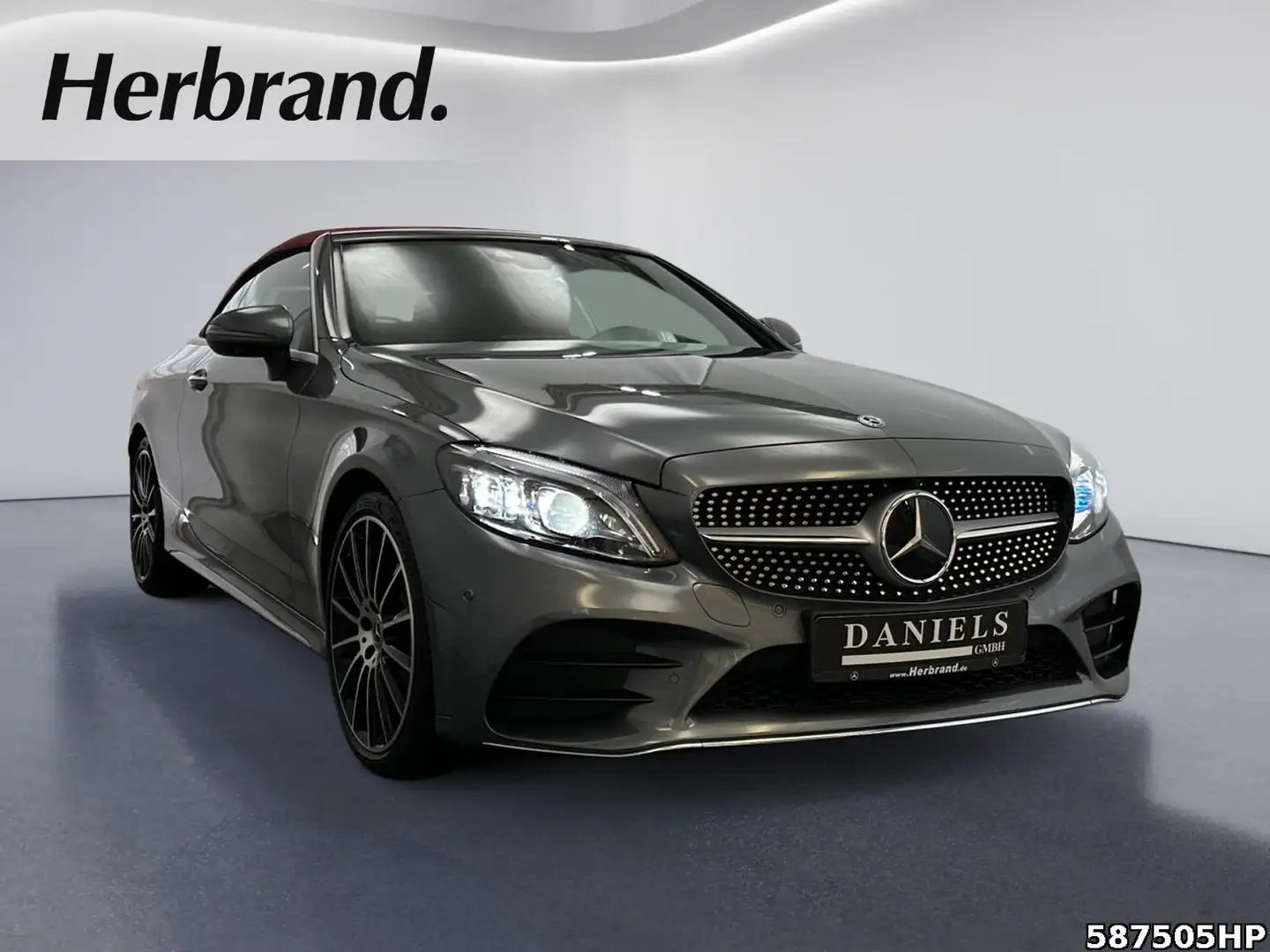 Mercedes-Benz C 300 Cabrio AMG AHK DISTRONIC CarPlay Grau - 2