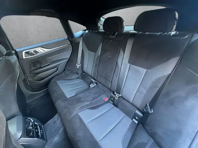 BMW 4 Series view 12