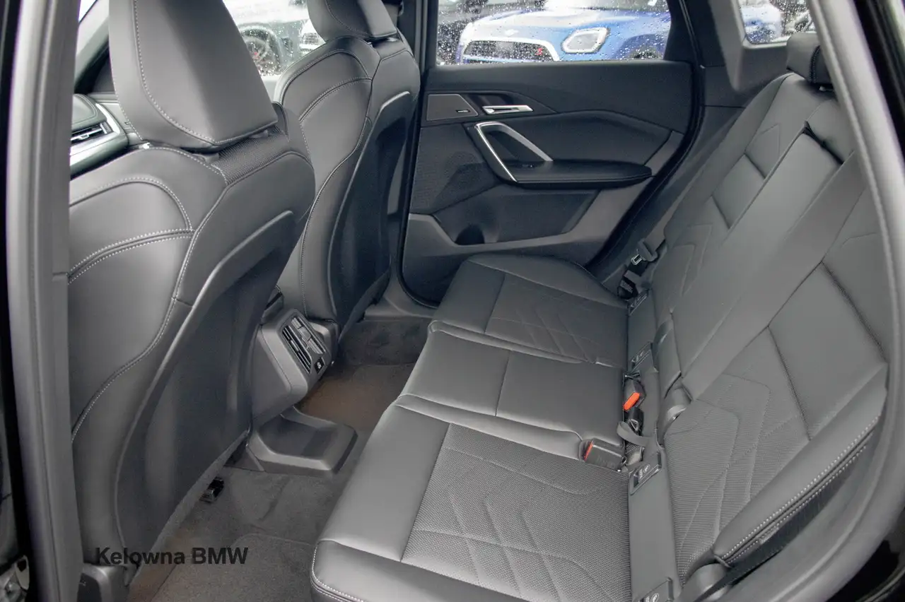 BMW X1 снимка BMW X1