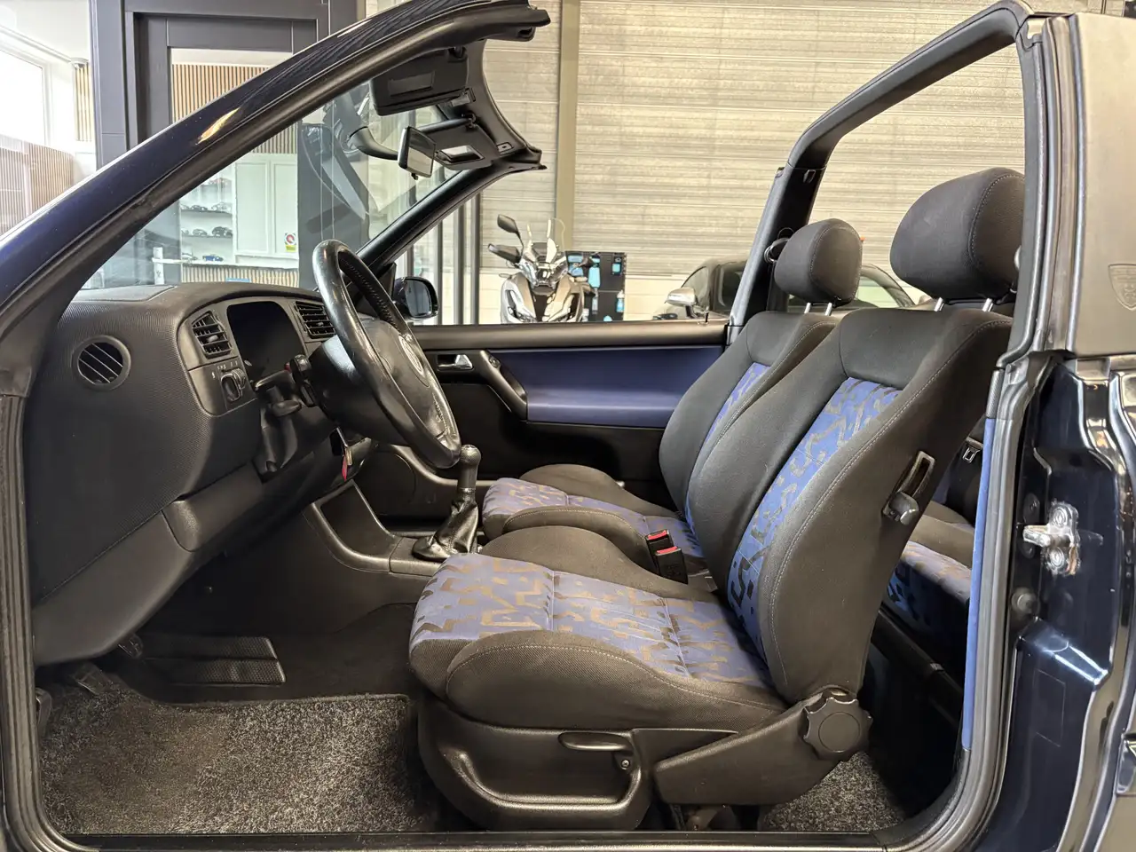 Volkswagen Golf Cabriolet 1.8 Trendline Airco, Elektrische ramen, foto 10