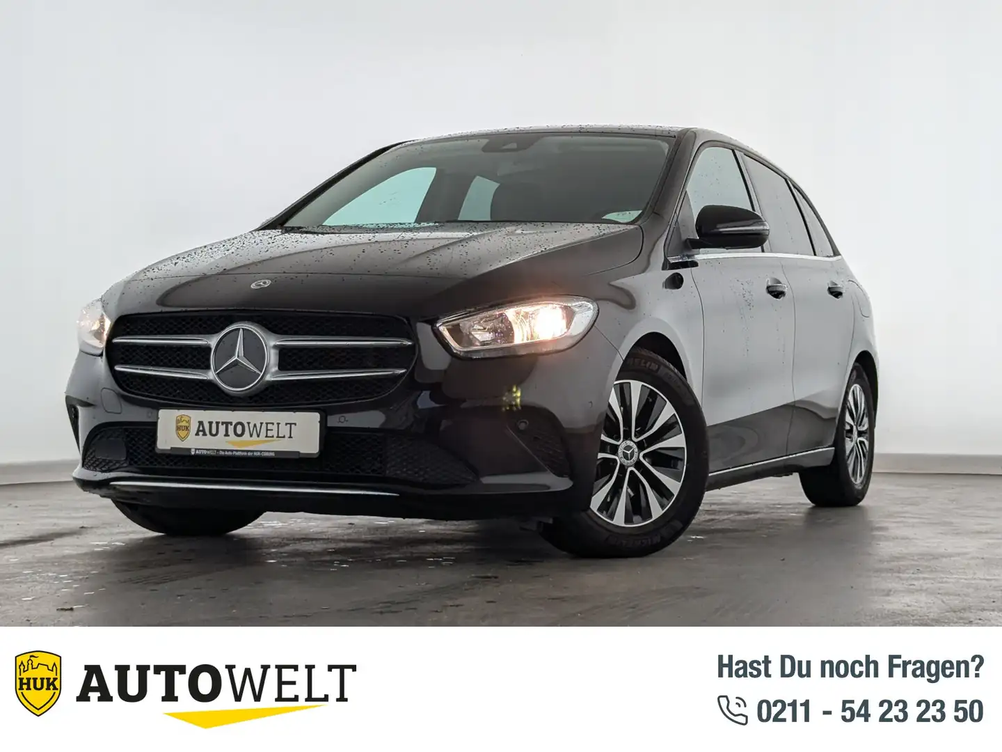 Mercedes-Benz B 180 B 180 Style (EURO 6d) NAVI+PDC+SHZ+TEMP+ Klima Schwarz - 1