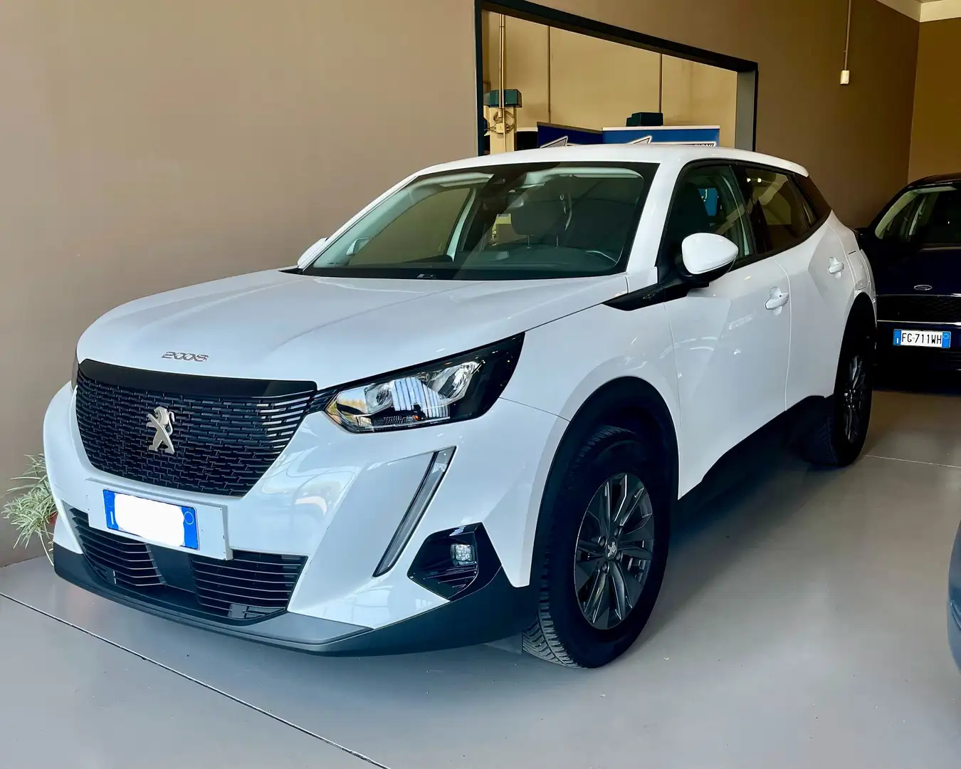 Peugeot 2008 2008 1.2 puretech Active Pack s Bianco - 1