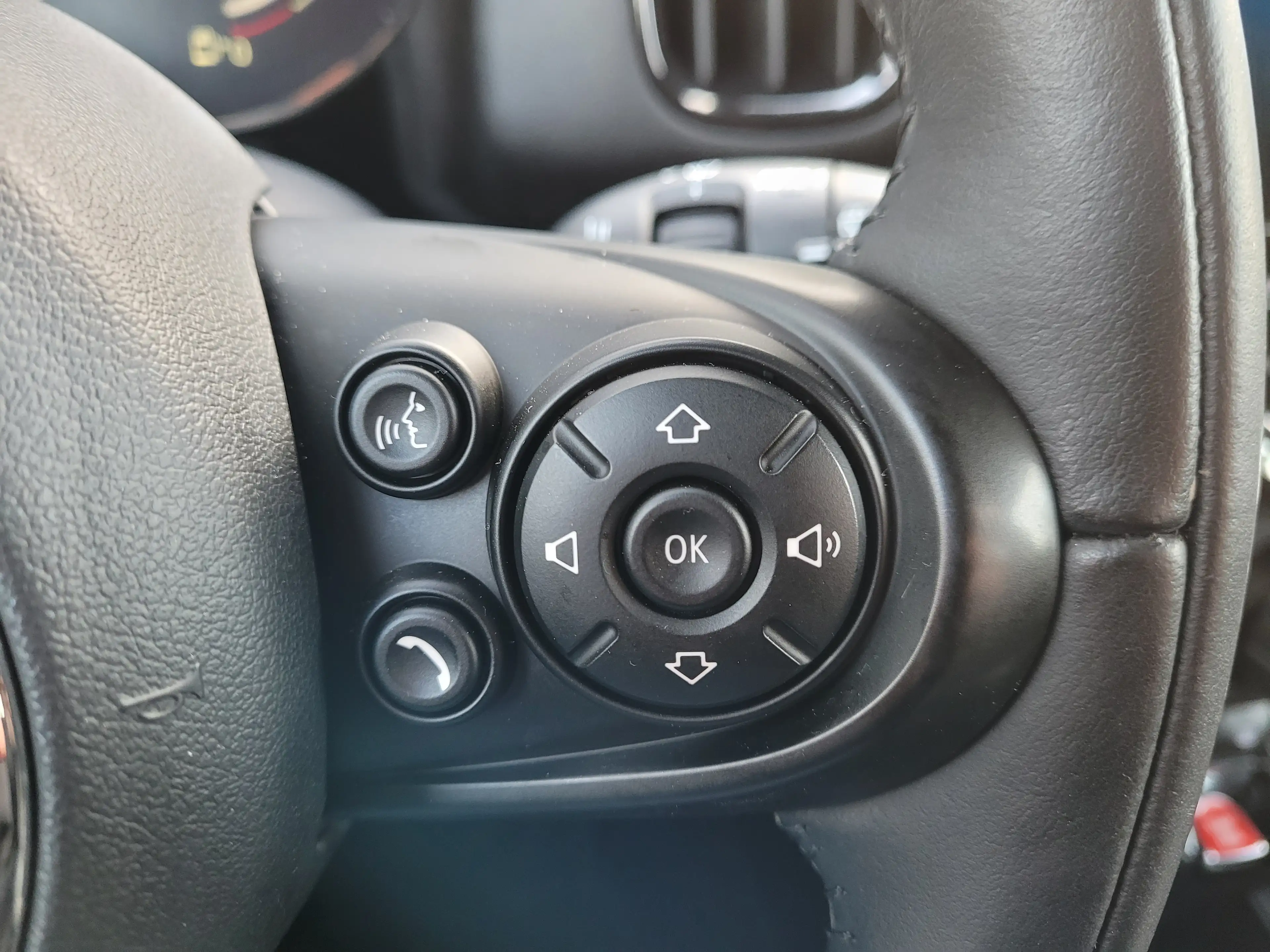 MINI Cooper D Countryman *NAVI*STOELVERWARMING*KEYLESS*FULL LED*SPORTSTUUR* — photo 14