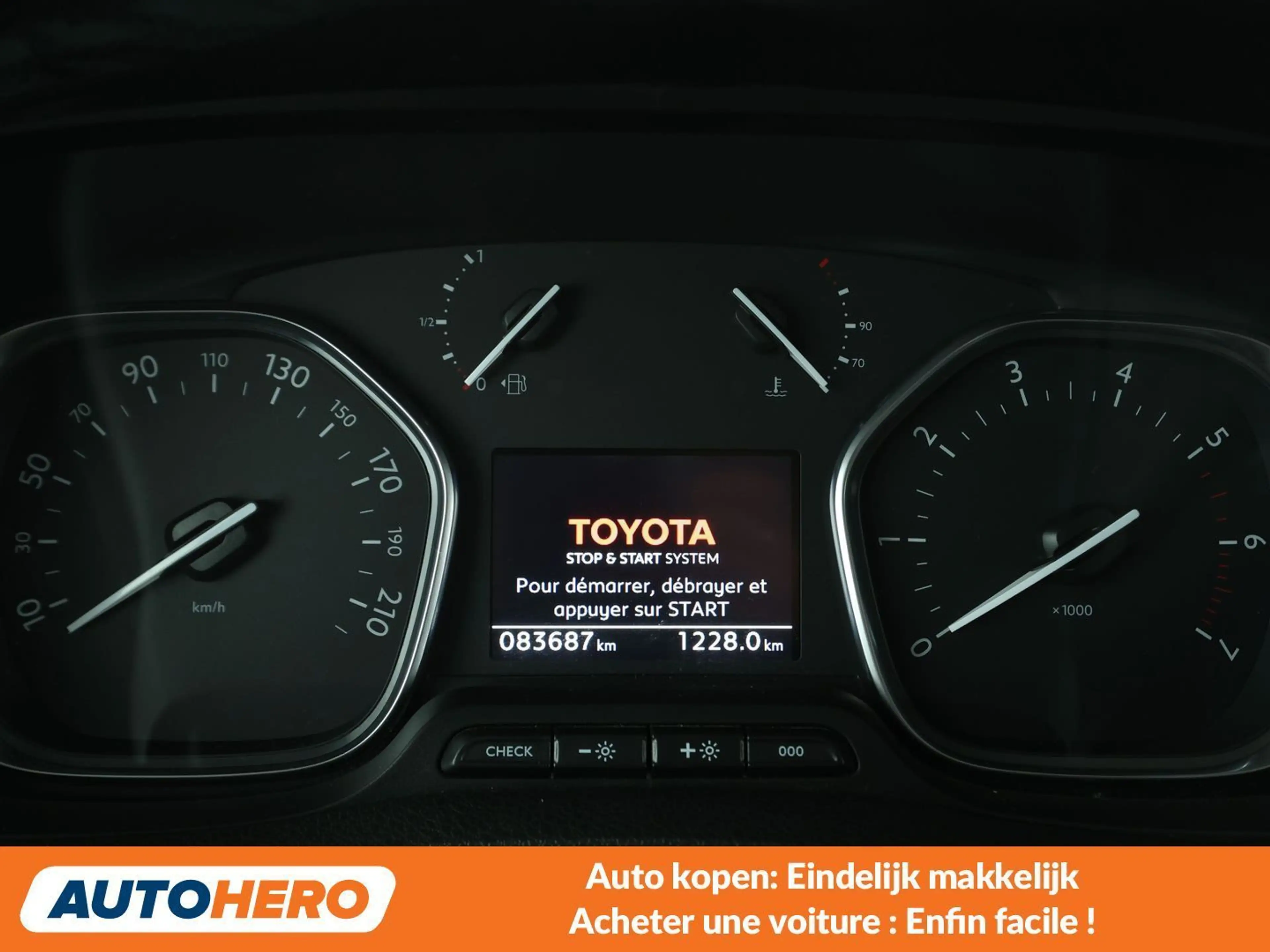 Toyota Proace 1.5 D-4D L1 Dynamic — photo 6