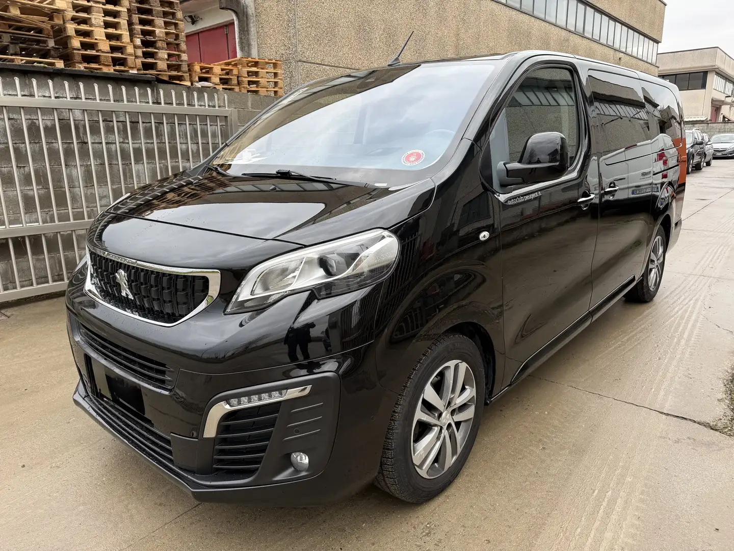 Peugeot Traveller Traveller BlueHDi 180 SeS EAT8 Long Allure - 1