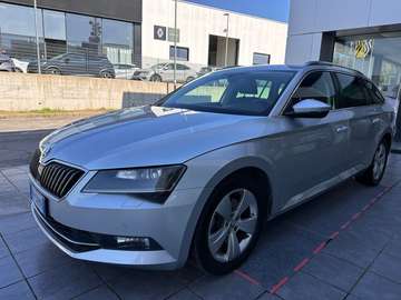Superb III 2016 Wagon 1.6 tdi Executive dsg my17