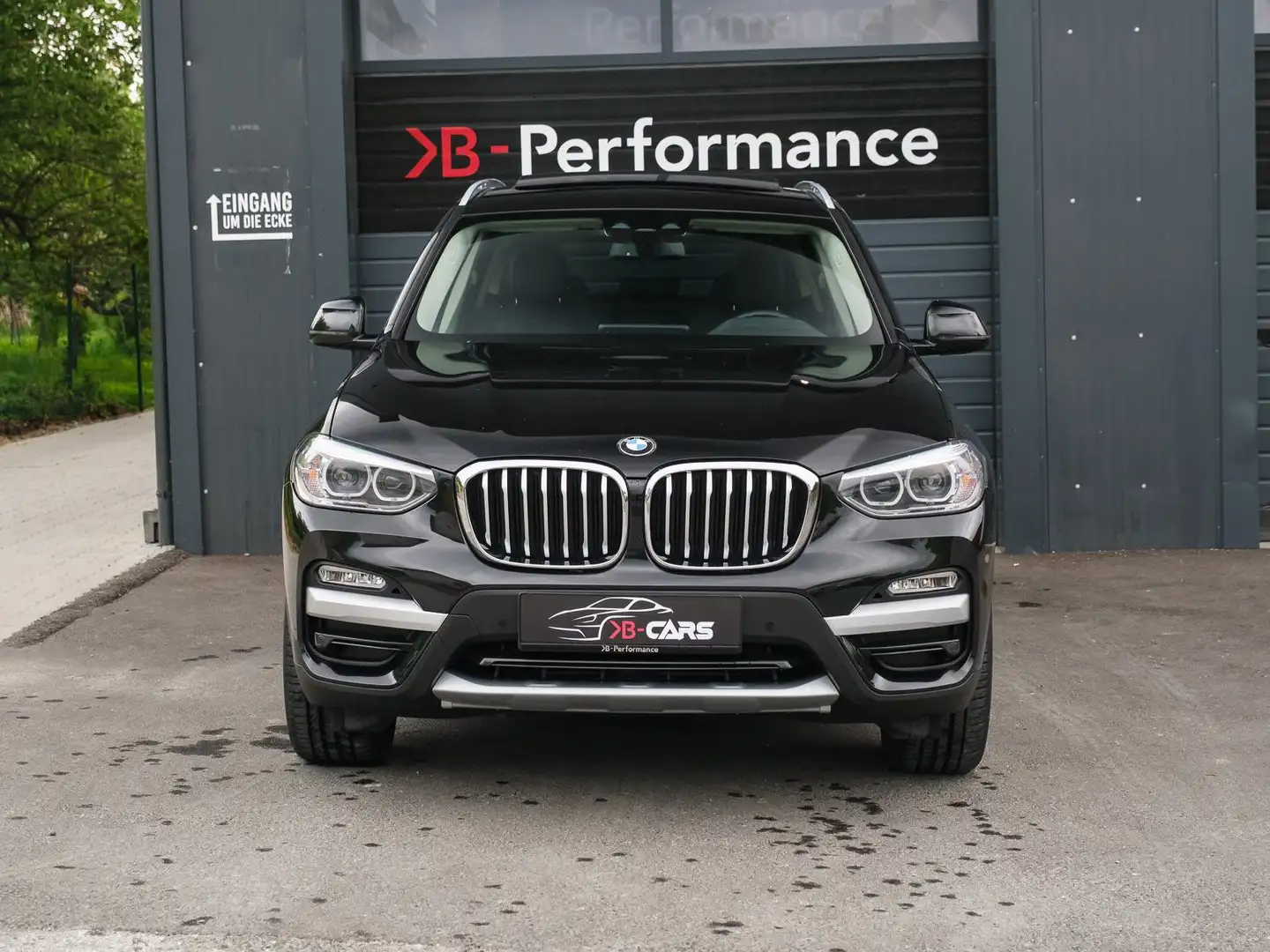 BMW X3 xDrive 20d Aut./PANO/LED/NAVI/3-ZONEN/KEYLESS/SHZ Schwarz - 2