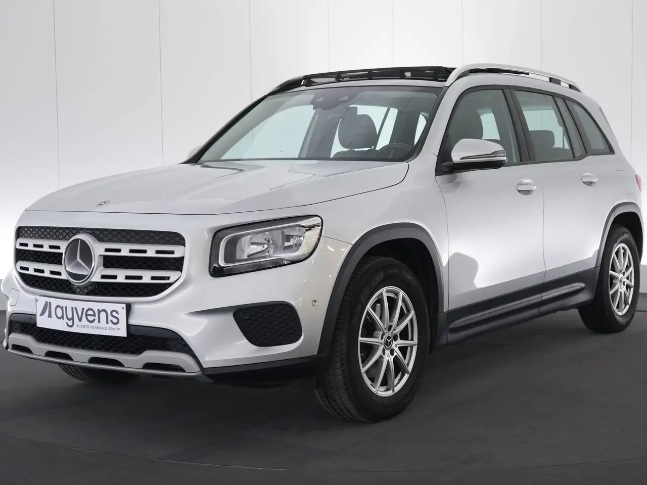 Mercedes-Benz GLB 180