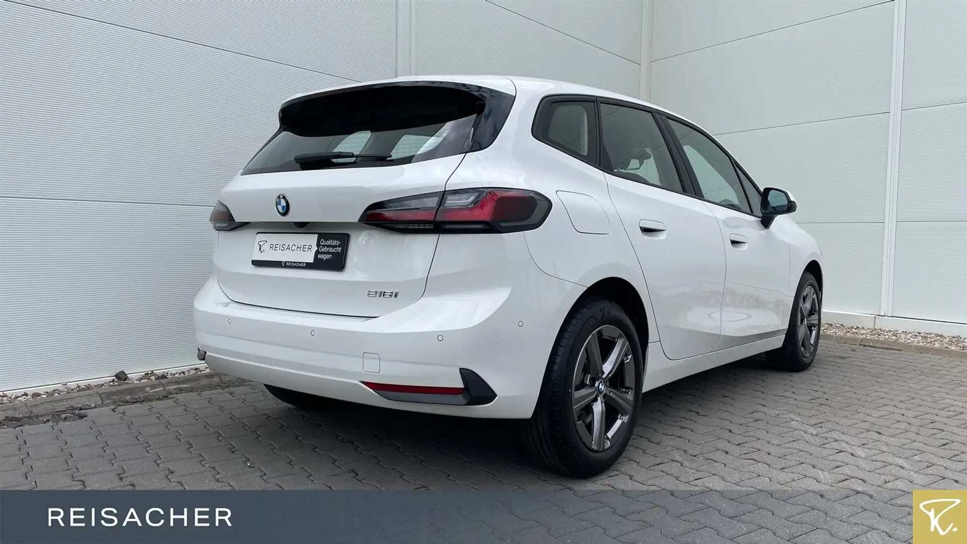 BMW 216 i A Active Tourer LCProf.DA+,adLED,HuD,360° Blanco - 2