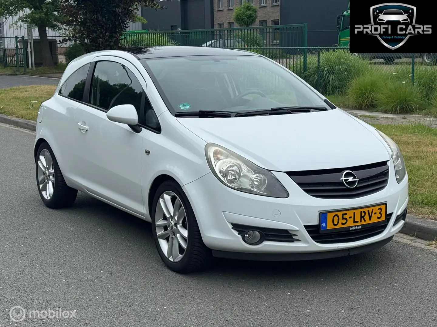 Opel Corsa 1.4-16V Color Edition Airco Blanco - 1