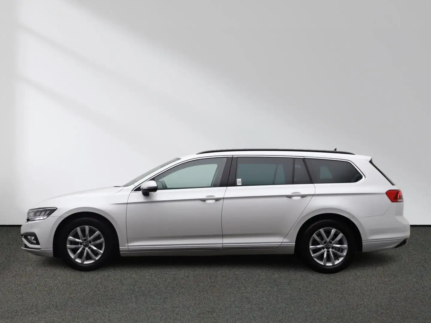 Volkswagen Passat Variant Business 2.0 TDI DSG LED AHK Navi Alb - 2