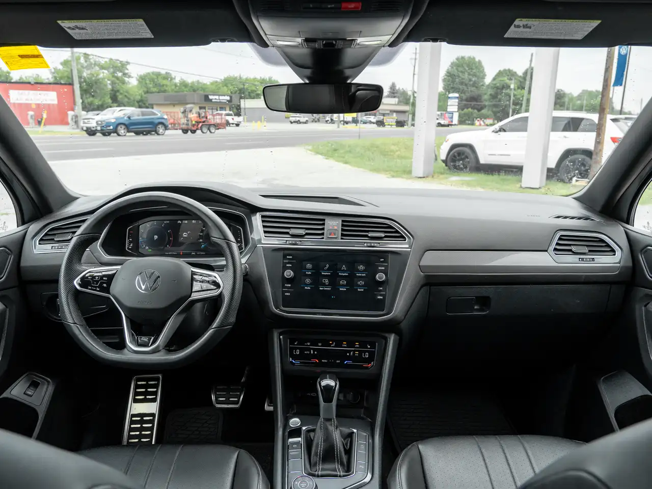 Volkswagen Tiguan снимка Volkswagen Tiguan