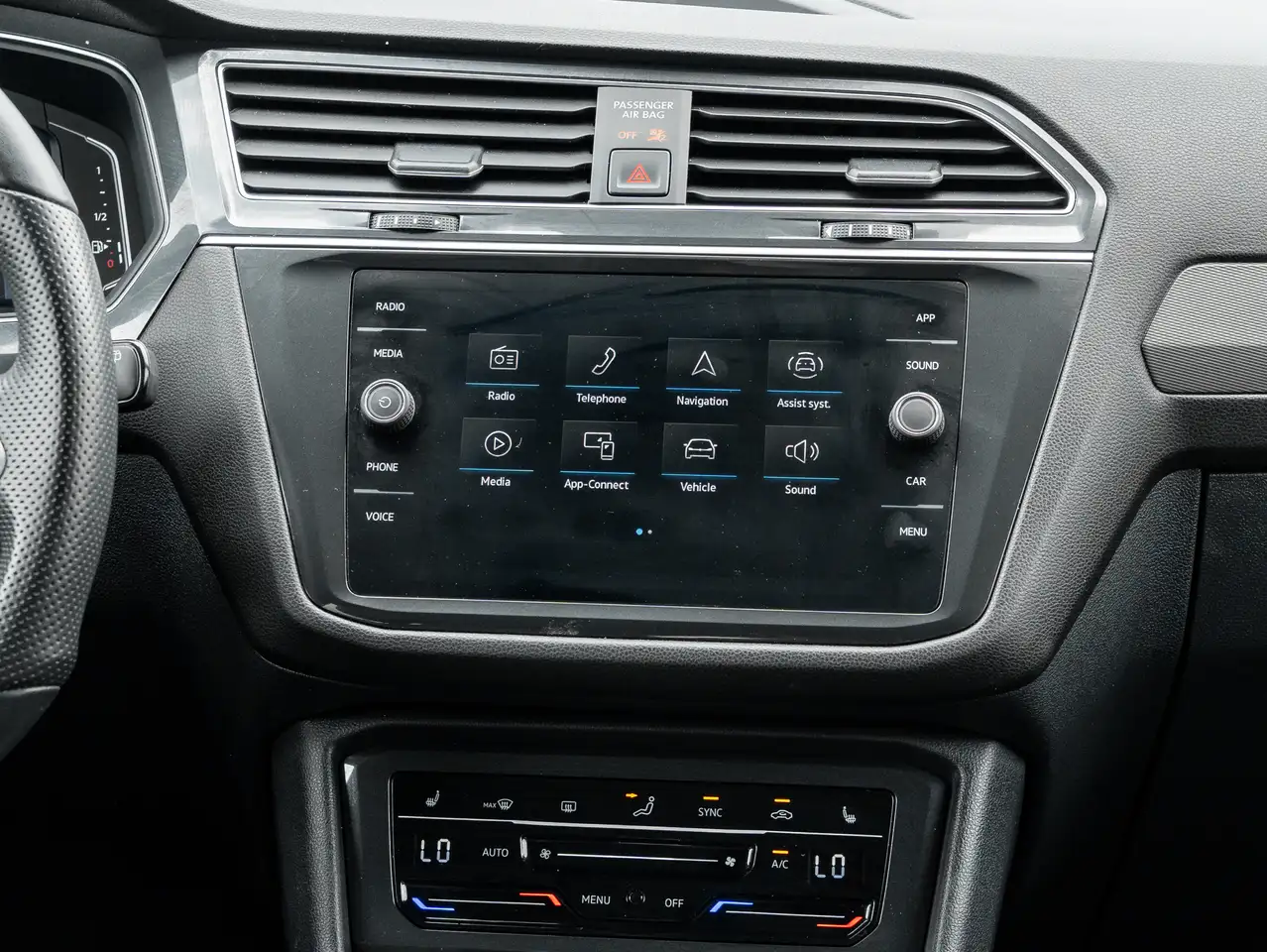 Volkswagen Tiguan снимка Volkswagen Tiguan