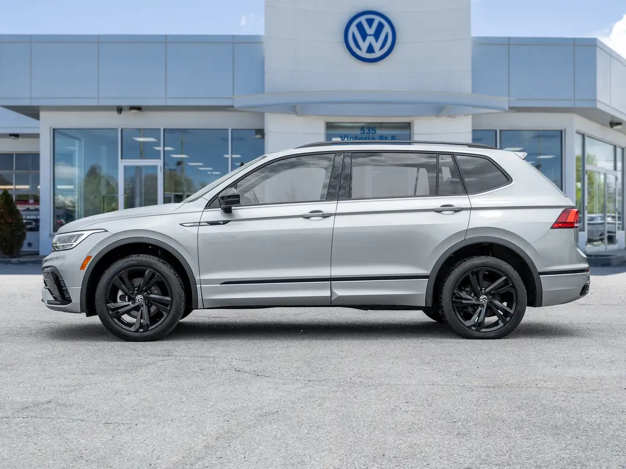 Volkswagen Tiguan снимка Volkswagen Tiguan