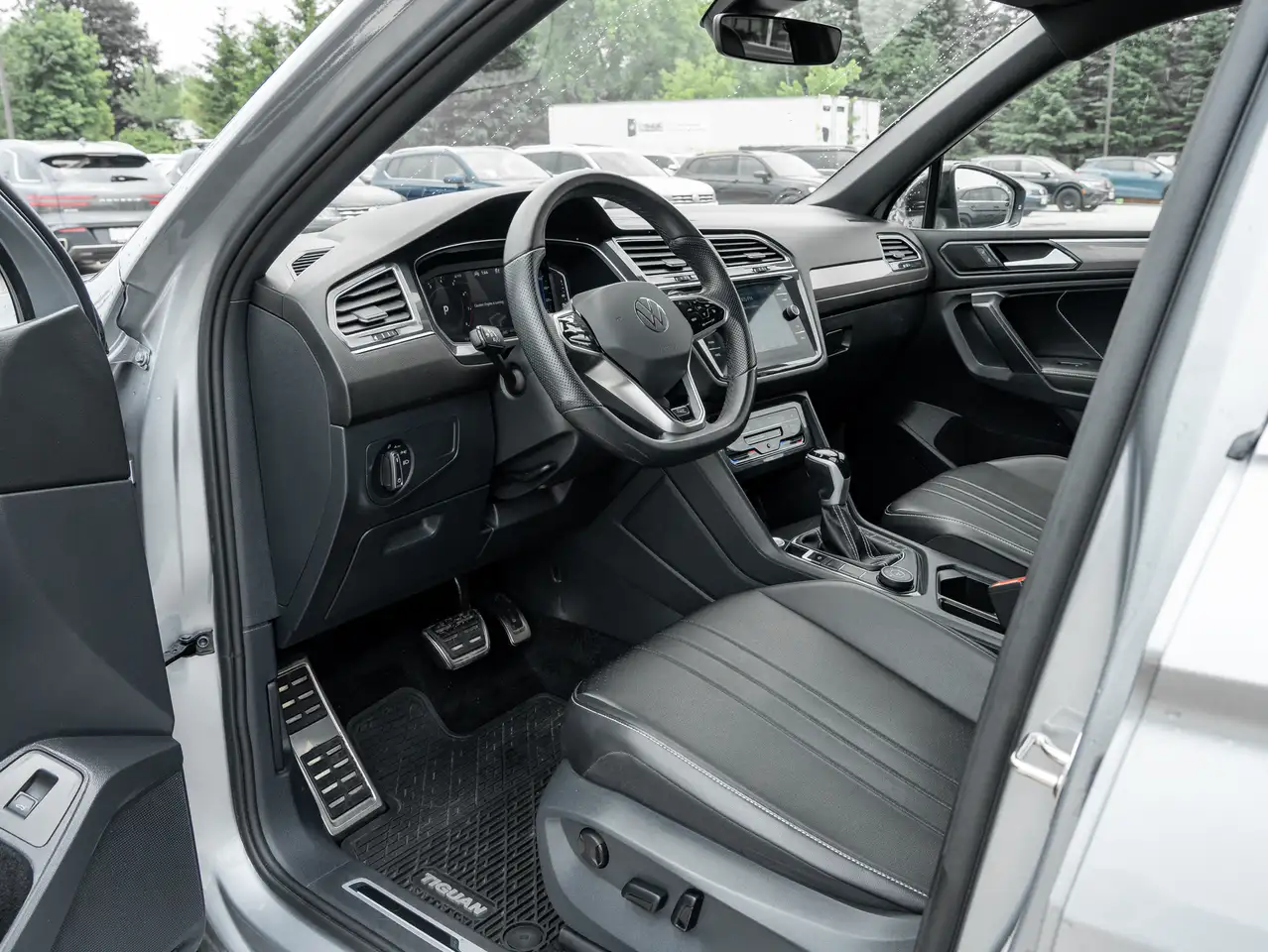 Volkswagen Tiguan снимка Volkswagen Tiguan