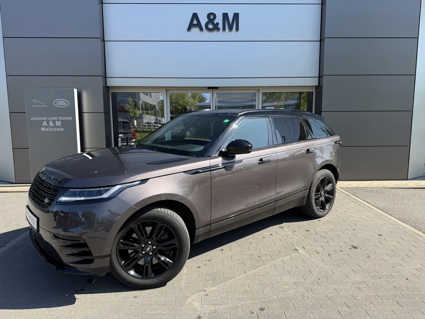 Land Rover Range Rover Velar P400e Dynamic HSE Grijs - 1
