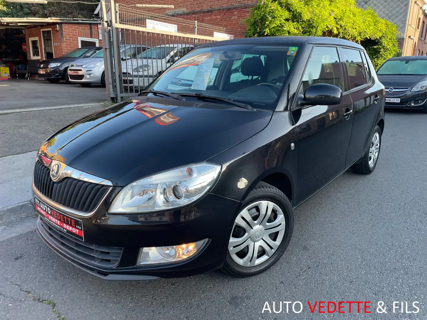 Skoda Fabia Fabia 1.2 TSI Ambition 63(86)KW(HP) GAR .1AN Noir - 1
