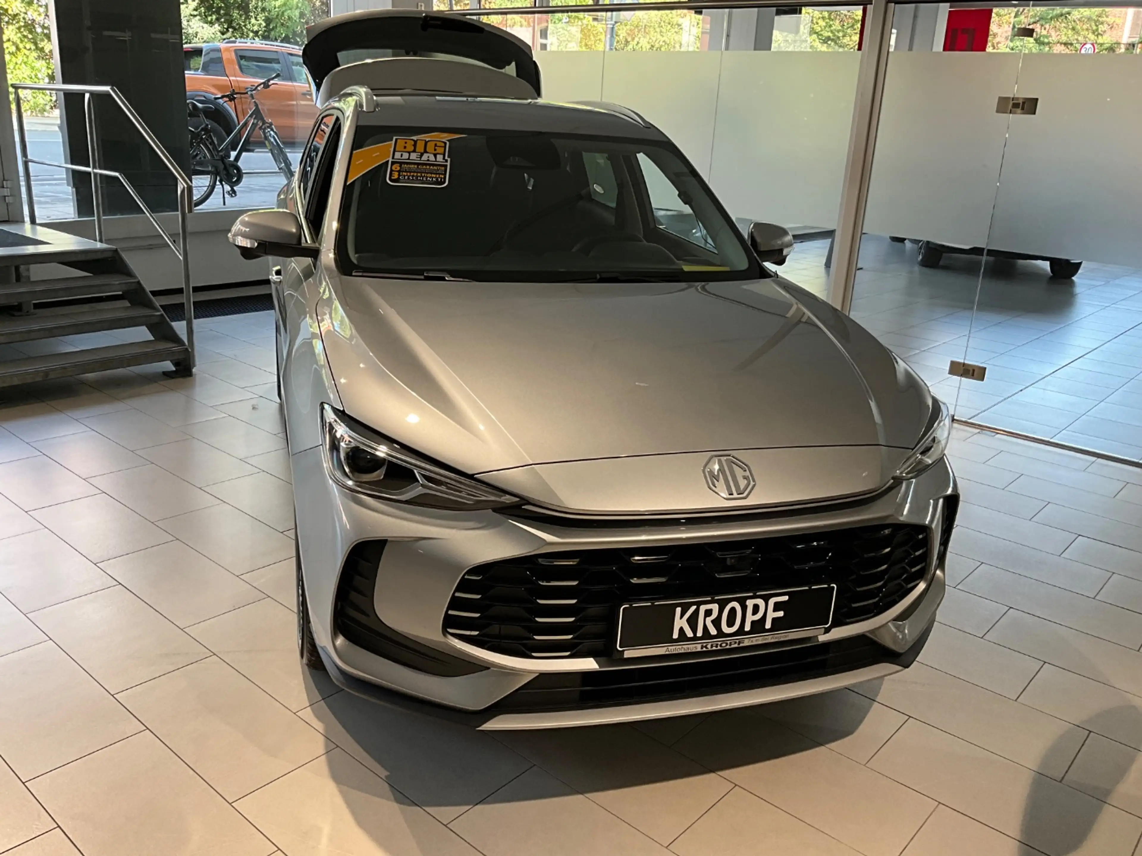 MG ZS 1.5 T Comfort LED+Navi+SHZ+Fernlichtass.+Kam. — photo 2