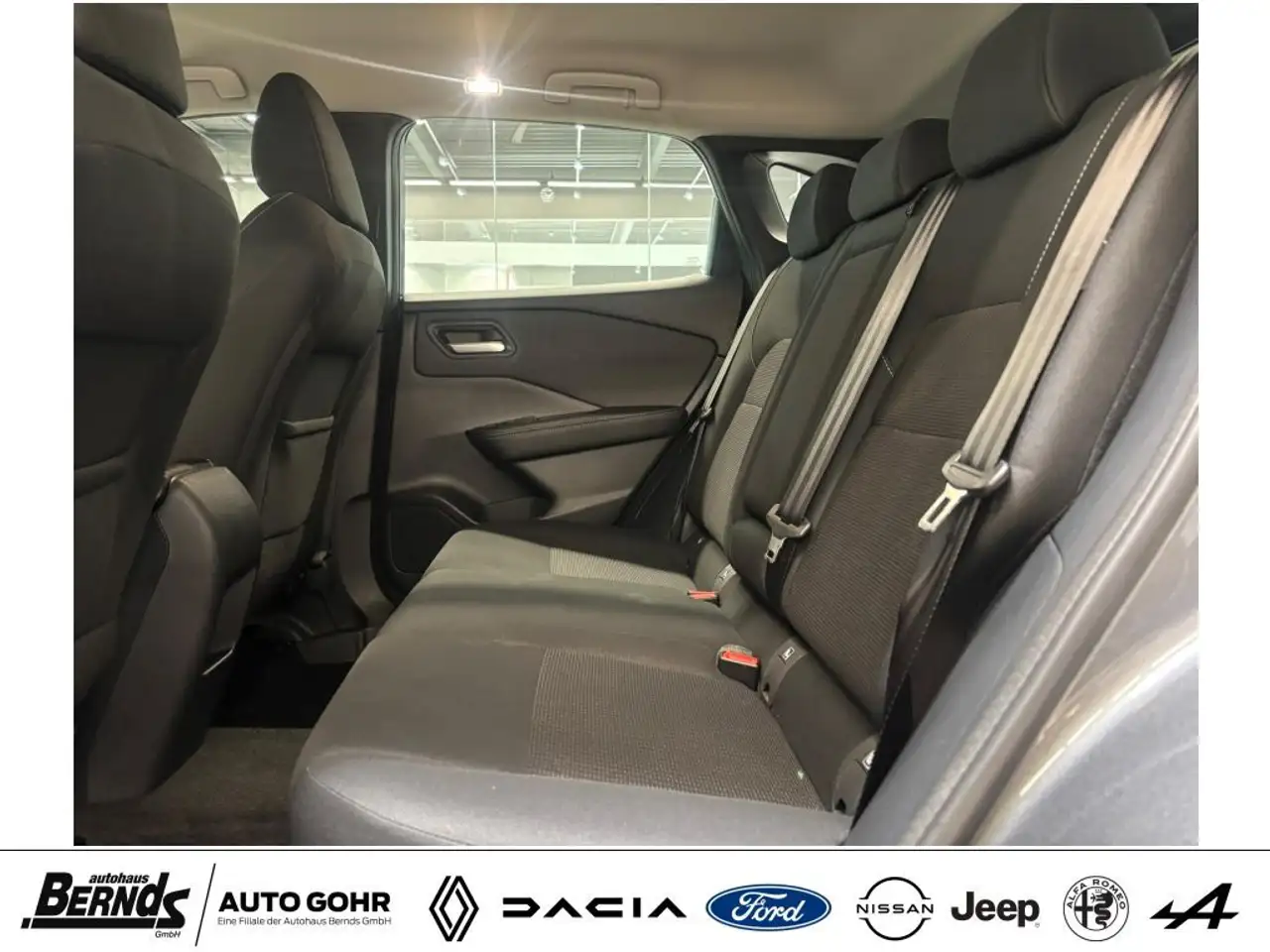 Nissan Qashqai 1.3 Acenta Klima PDC Navi WinterP. Kamera CarPlay, миниатюра 9