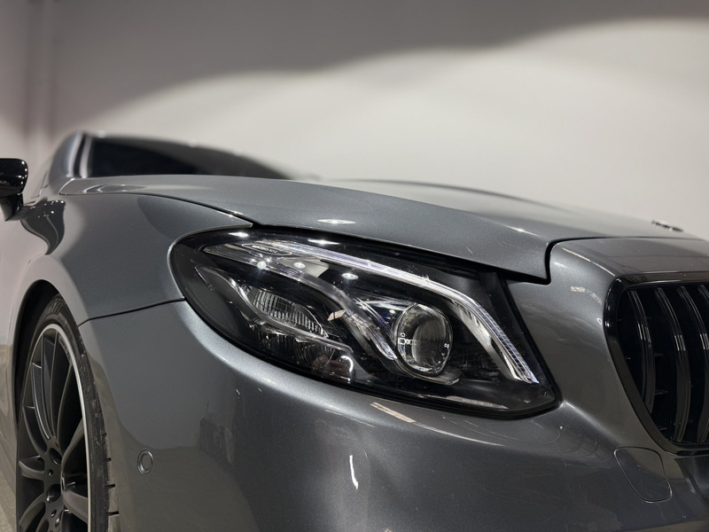Mercedes-Benz E 400 d AMG Line 4M Multibeam — photo 11