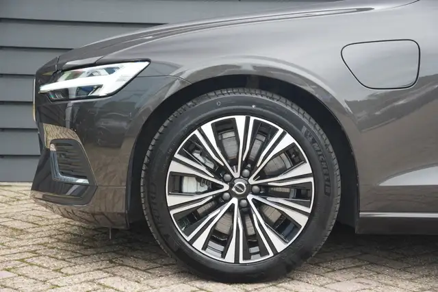 Volvo V60 view 7